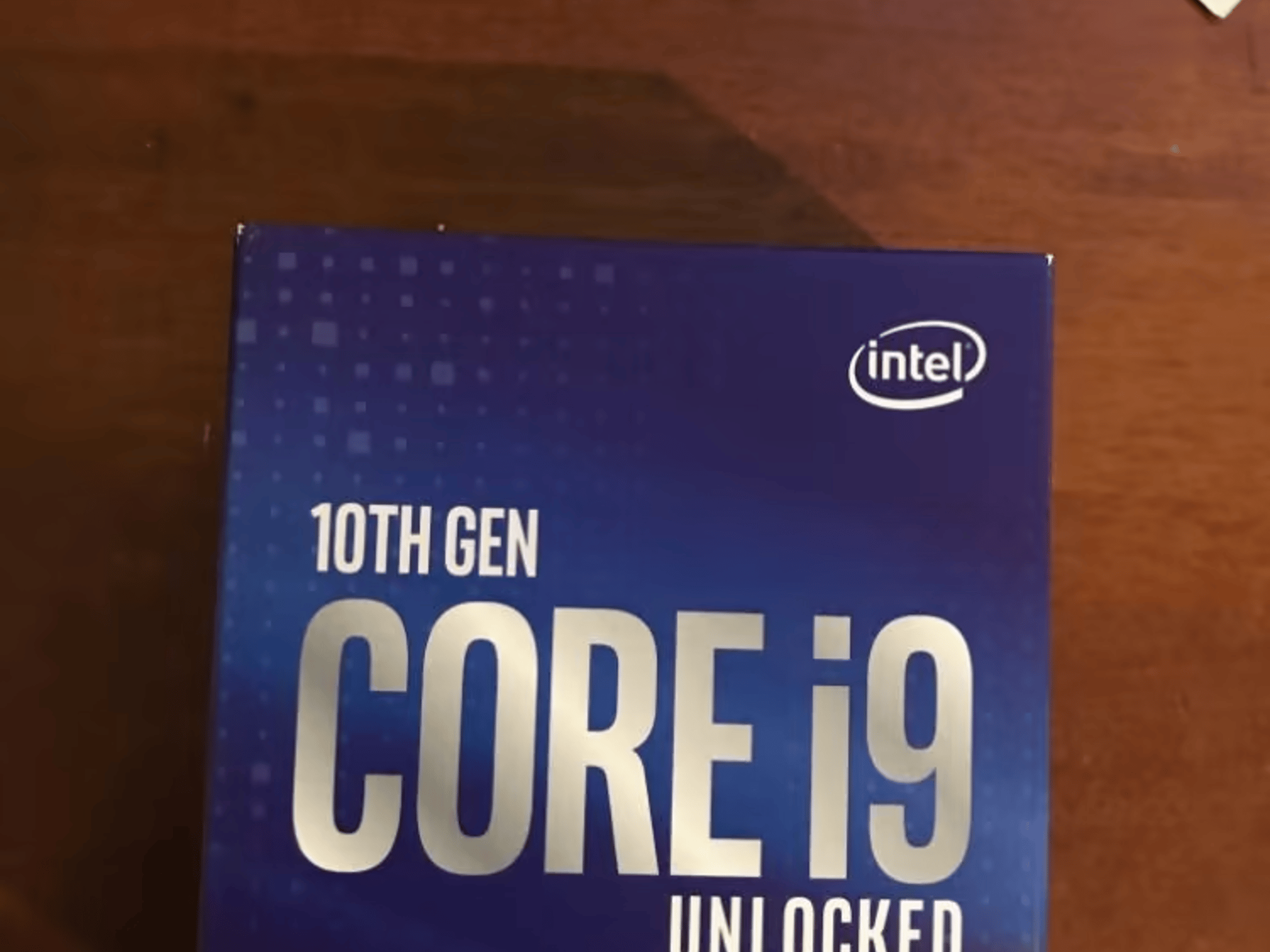 Intel Core i9-10900K 3.7 GHz 10-Core Processor Unlocked 
