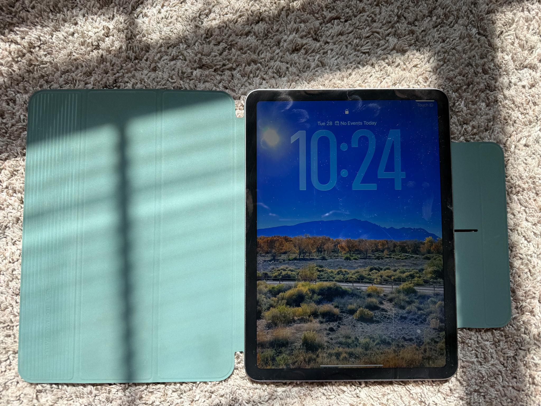 Apple iPad Air 11-inch (M3, 2026) – 128GB Wi-Fi – Mint Condition