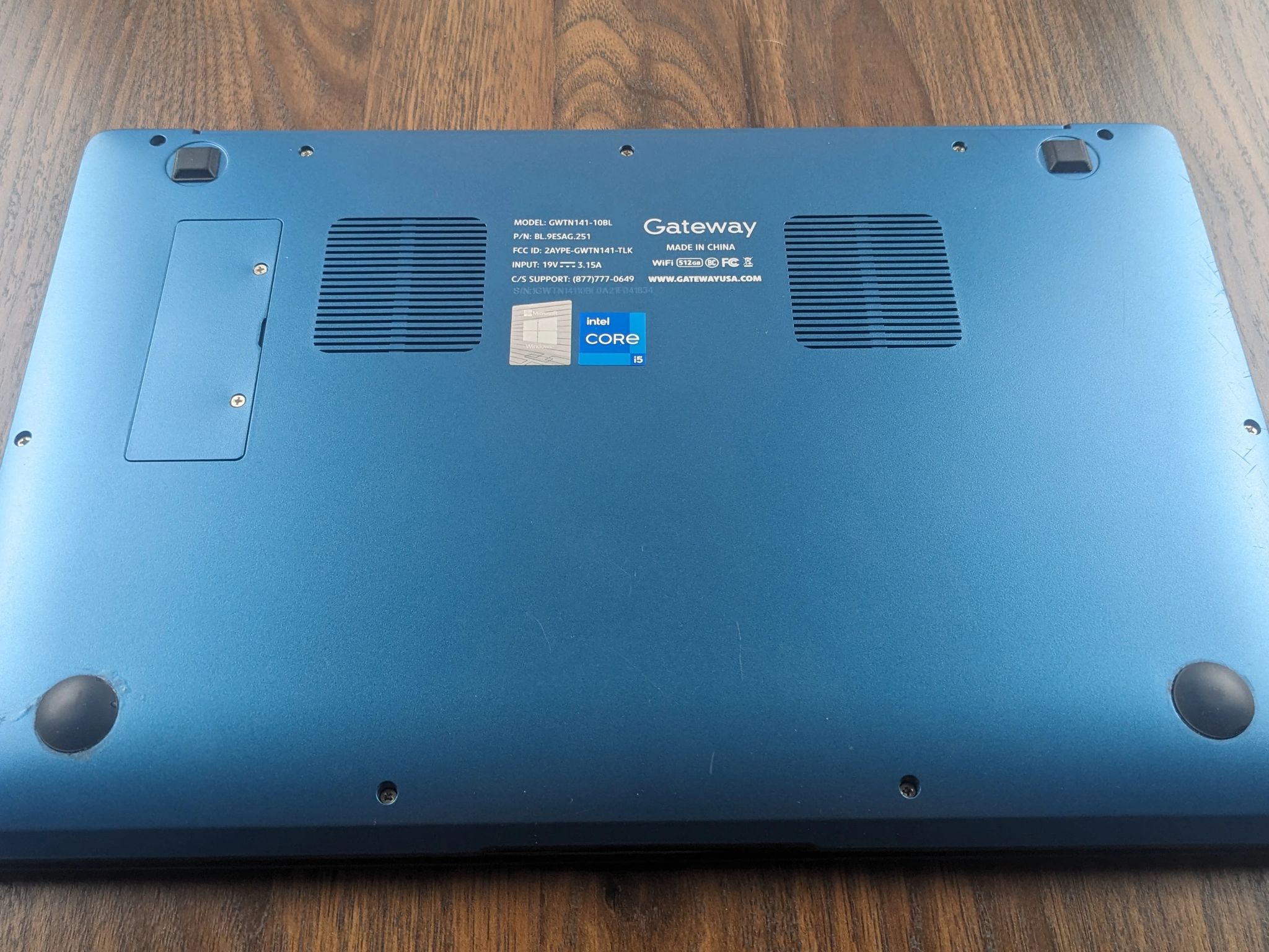 14" Gateway, Glass, Metal Top,  i5-1135g7, Xe Graphics, 16GB DDR4, 512GB SSD