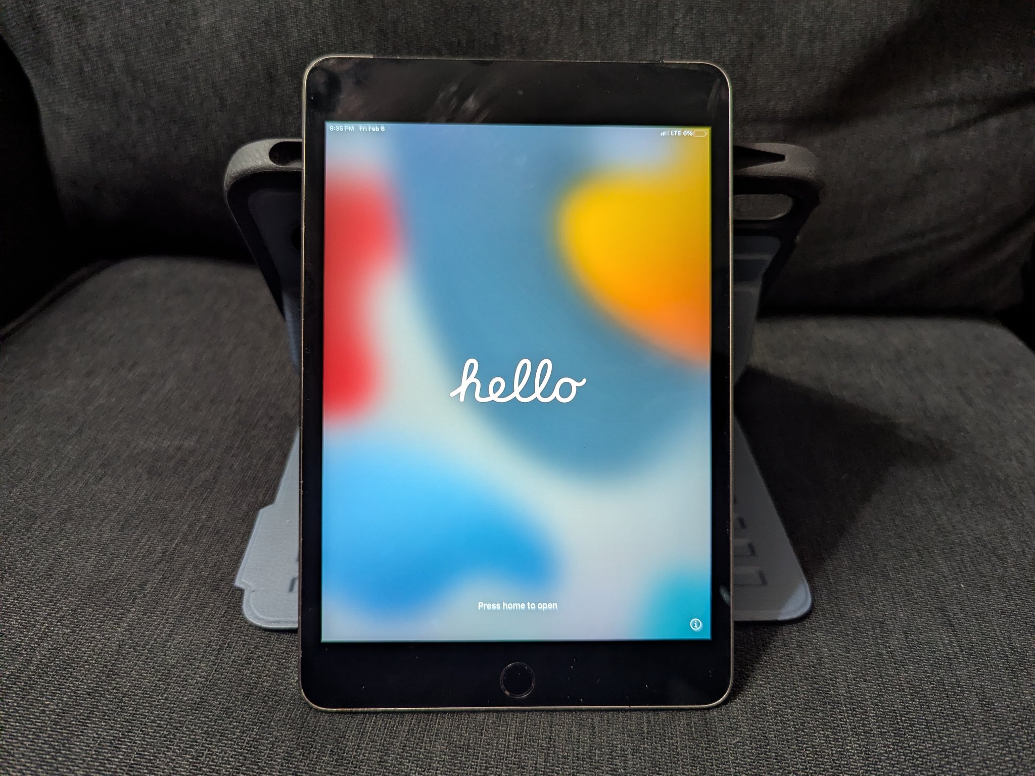 APPLE IPAD MINI 4 | 7.9" | 128GB | WI-FI | SPACE GRAY | Grade A