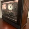 Walnut Wood Gaming PC - Geforce RTX 5060 Ti - Ryzen 5 7600X - 32GB DDR5 - 1TB Nvme - Windows 11 Pro