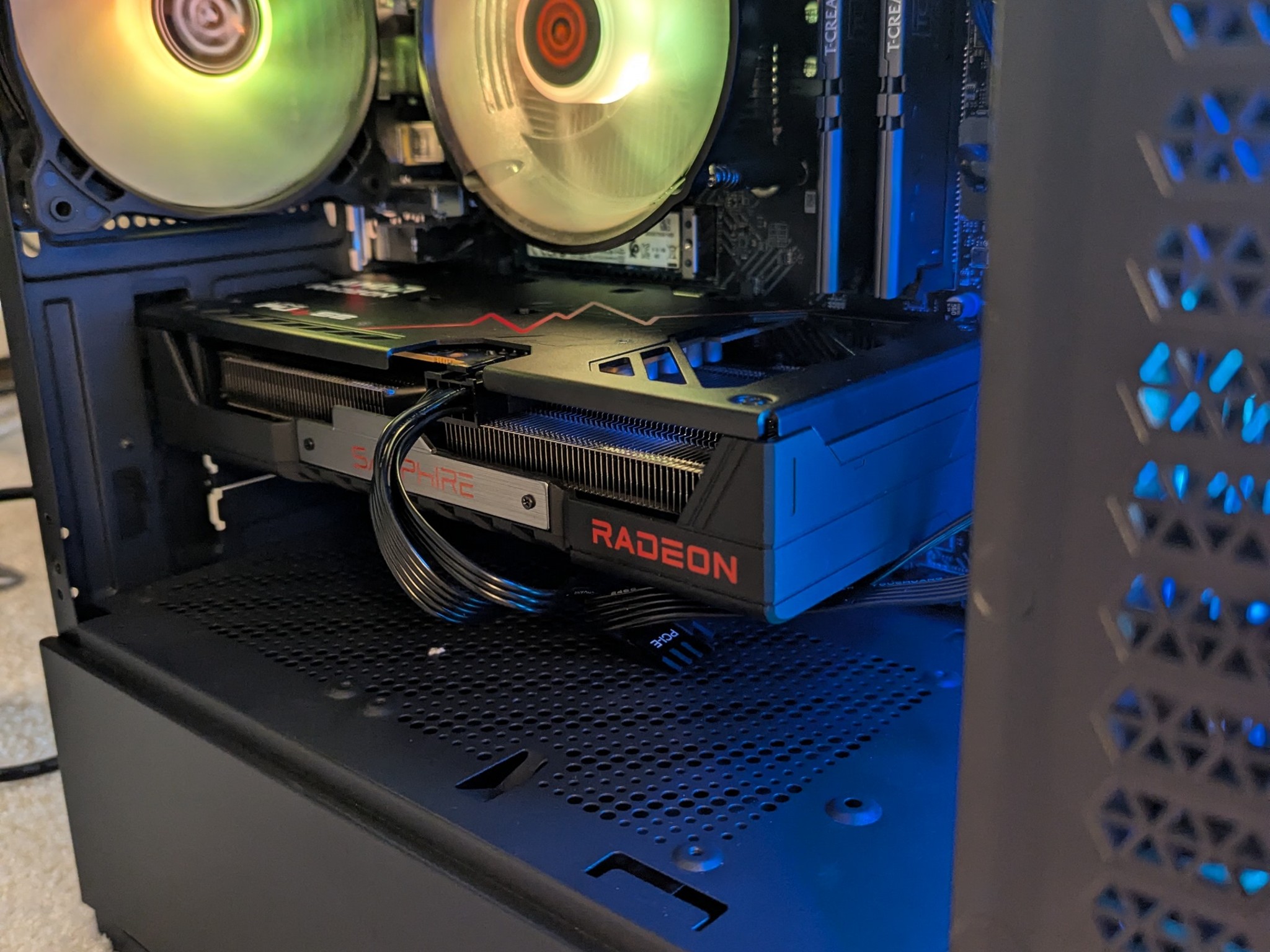 Custom Gaming PC Build/13400f/1TB/32GB/9060 XT 16GB