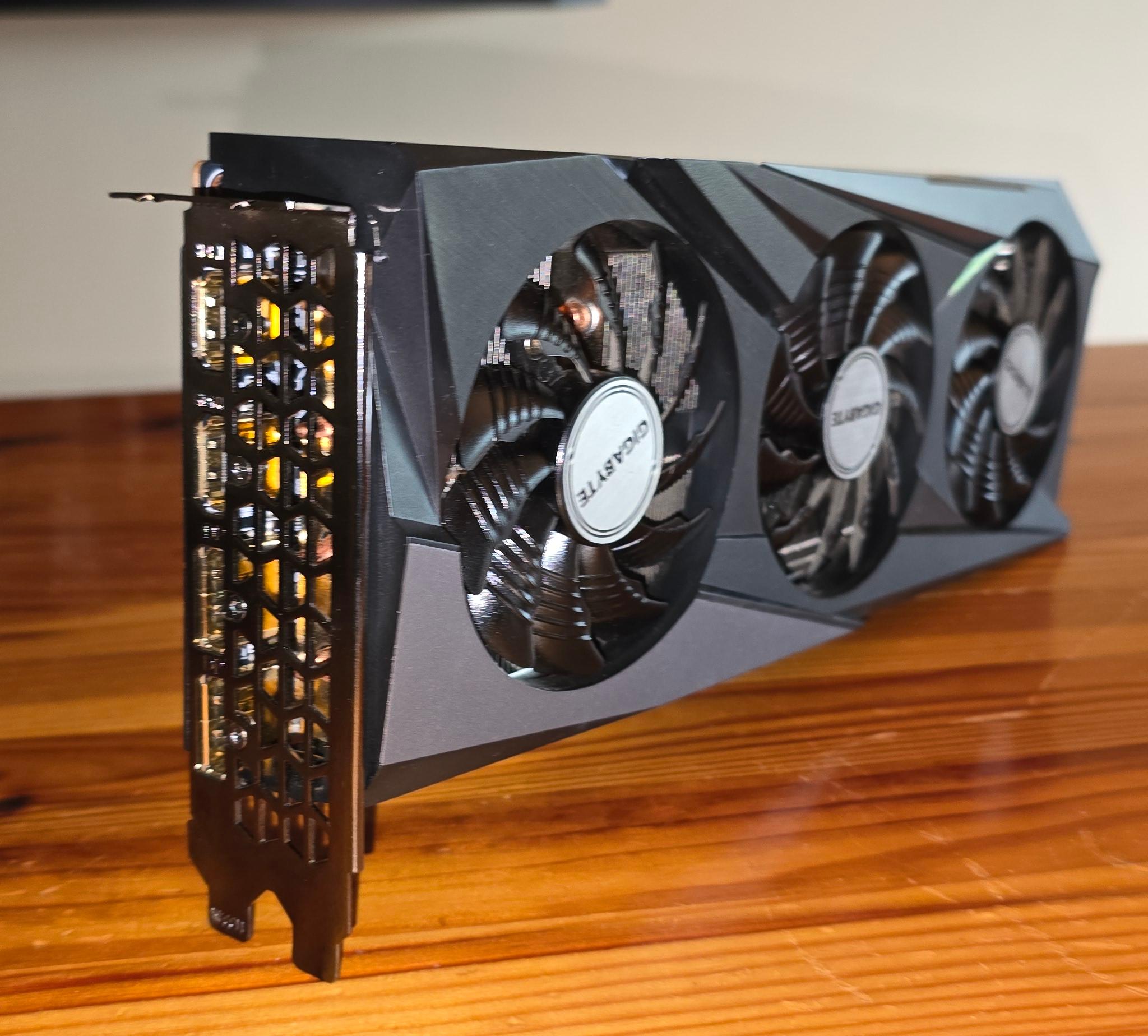 Refurbished GIGABYTE RX 7600