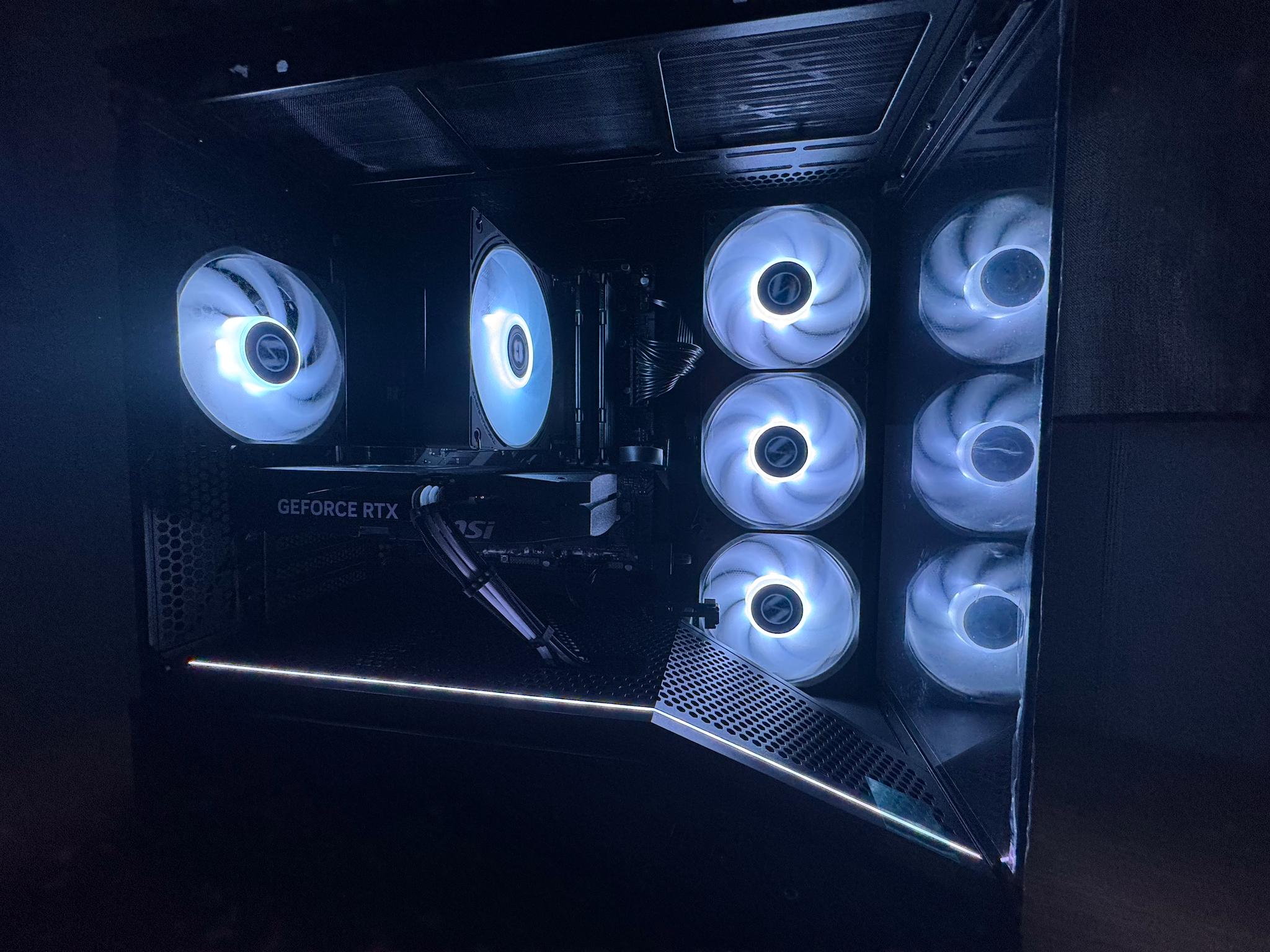 Ryzen 5 7500F | RTX 5060 Ti 8GB | 16GB DDR5 (6000 MT/s) | 1TB NVME SSD | 850W Gold PSU |