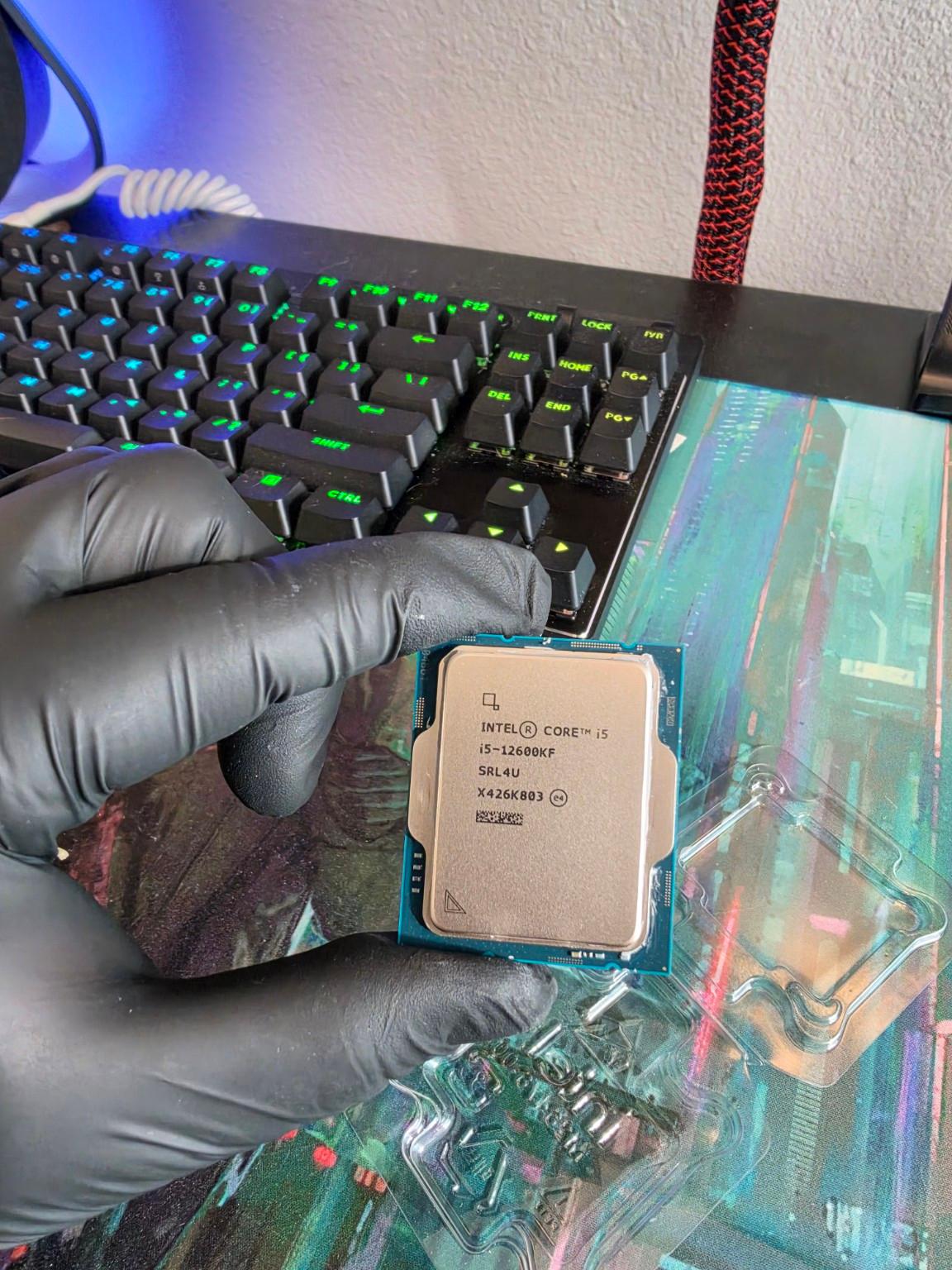 Intel Core i5-12600KF