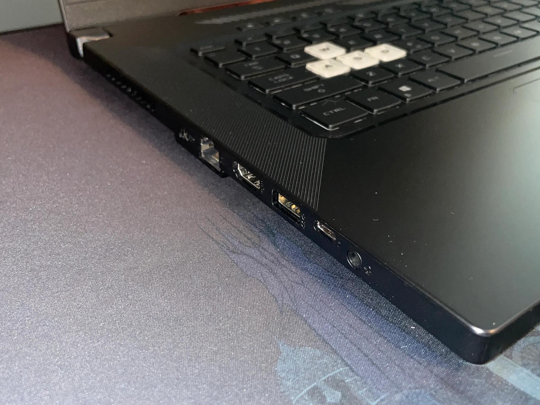 Asus TUF Dash F15 FX516P i7-11370H 16GB RAM 500GB SSD 15.6" FHD 144Hz RTX 3060