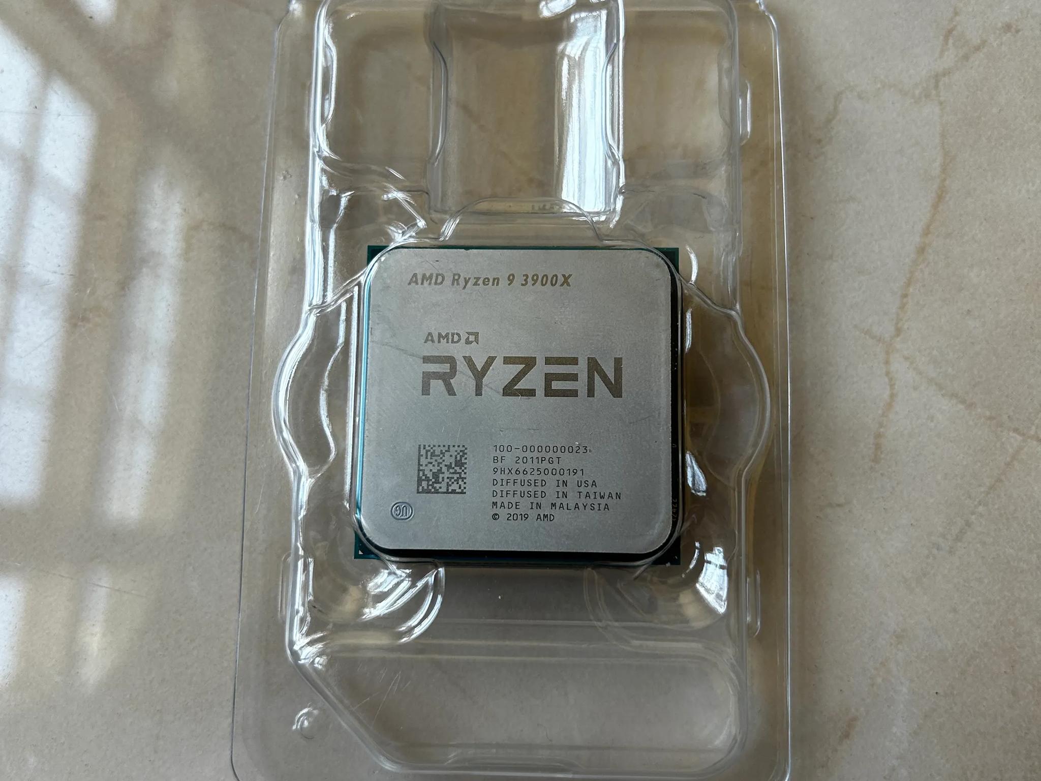 Ryzen 9 3900X 12 Core 24 Thread Processor With Wraith Prism Cooler
