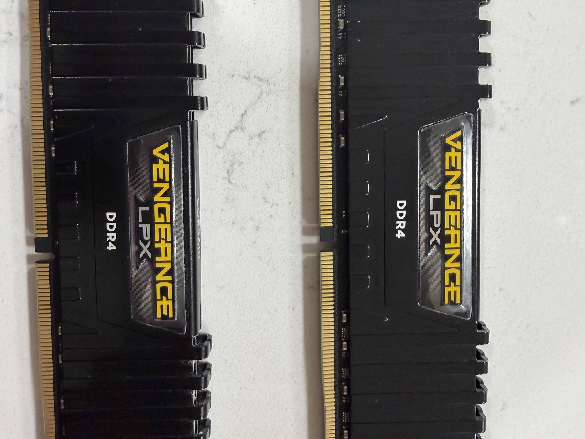 Corsair Vengeance LPX 64GB (2x32GB) RAM DDR4 3200MHz CMK64GX4M2E3200C16