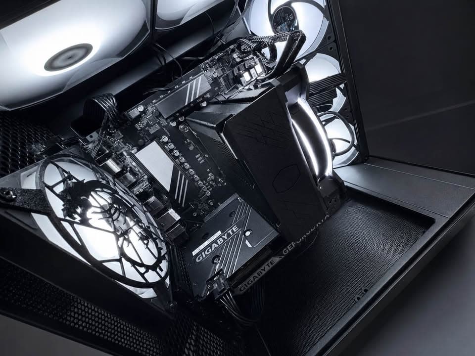 NEW RTX 5060 + Ryzen 5 7600X |Gaming PC Ultra Performance | 2TB SSD |
