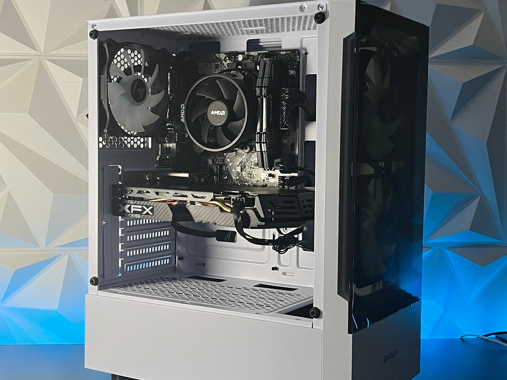 RX 580 8GB OC+, Ryzen 5 2400G, 16GB RAM | White RGB Gaming Computer/PC