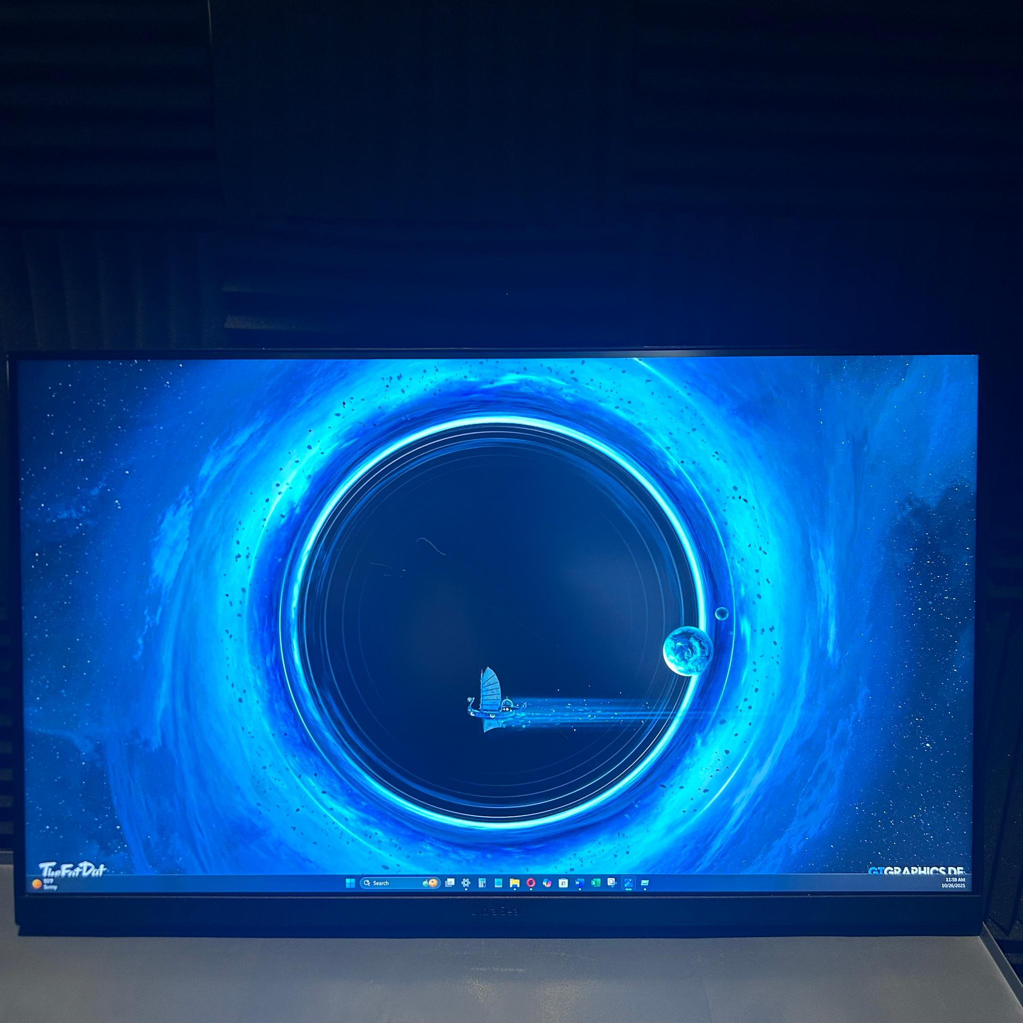 LG 32 Inch UltraGear™ 4K UHD 1ms 144Hz Gaming Monitor