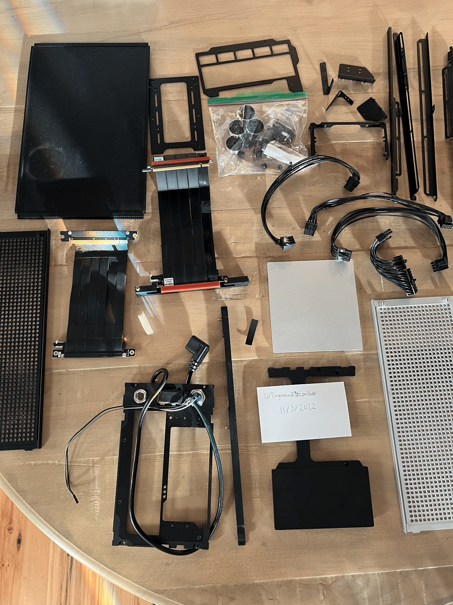 FormD T1.1 Case + PCIE 4.0 Riser + Custom Cables