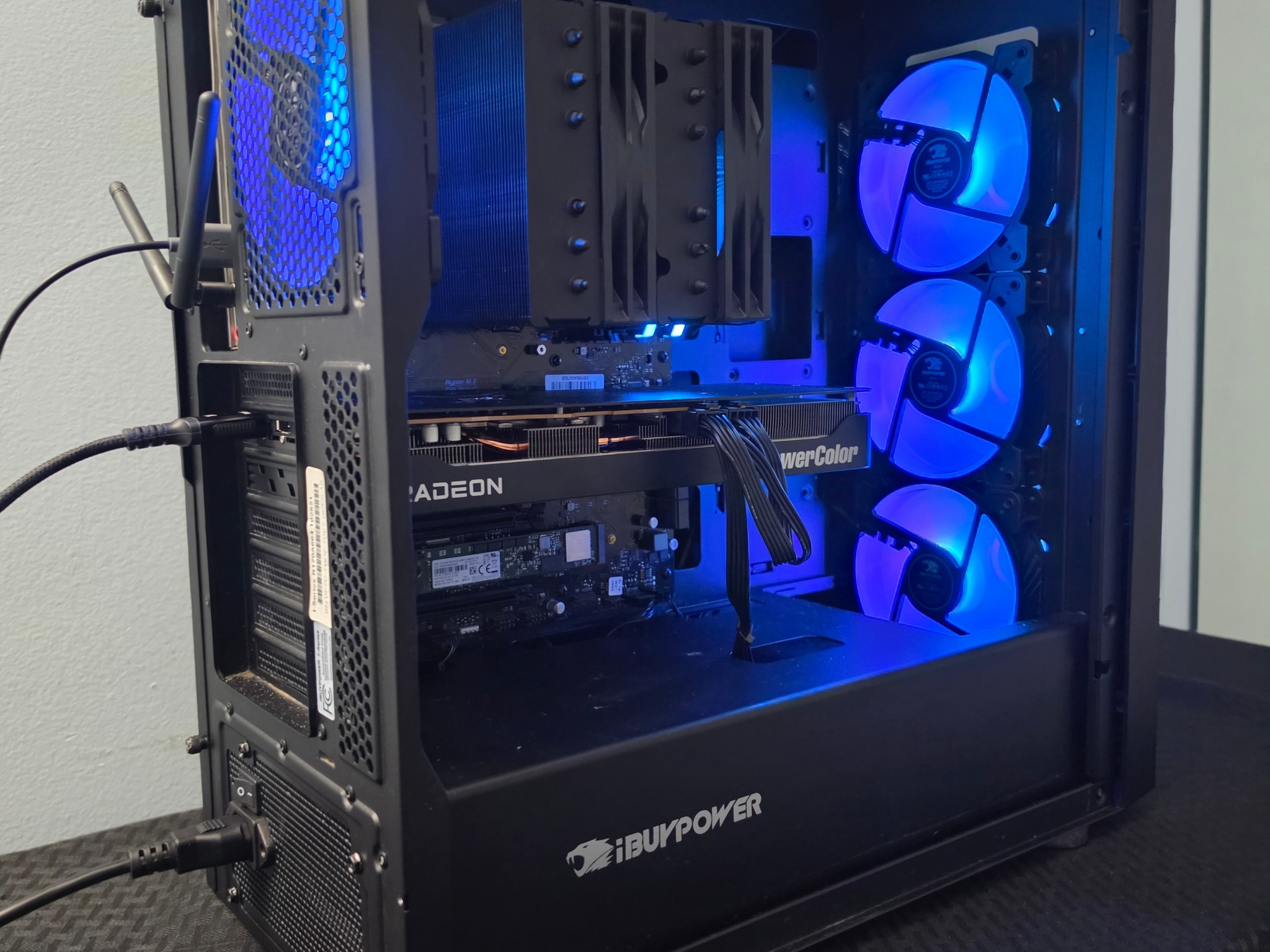 Gaming PC RX 9070 GRE-Intel Core I7-11700k-32GB DDR4 3600-1 TB NVME
