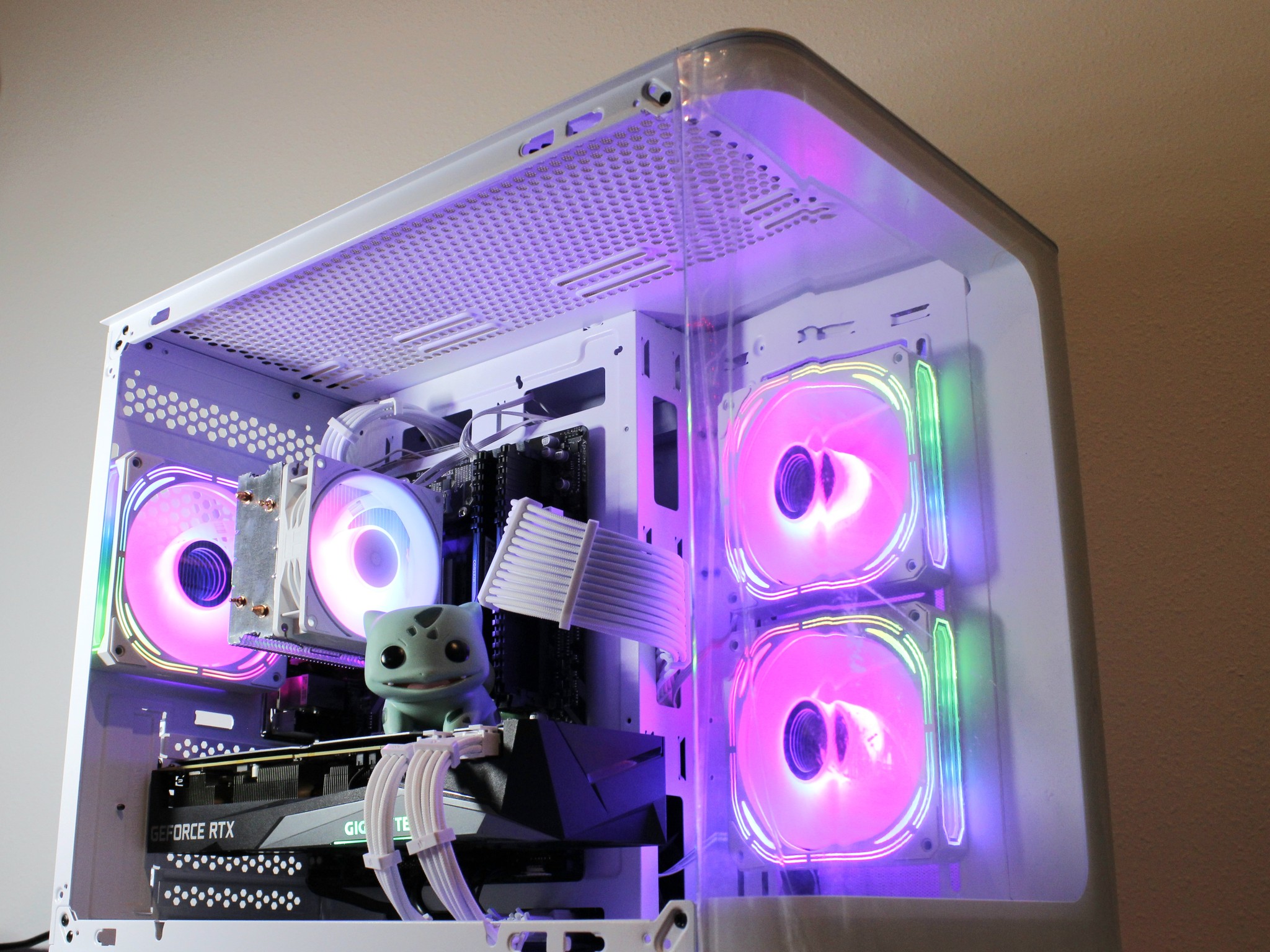 🐢🦖🌿Bulbasaur🌿🐢🦖 White Gaming PC [RTX 3060ti][32GB RAM]
