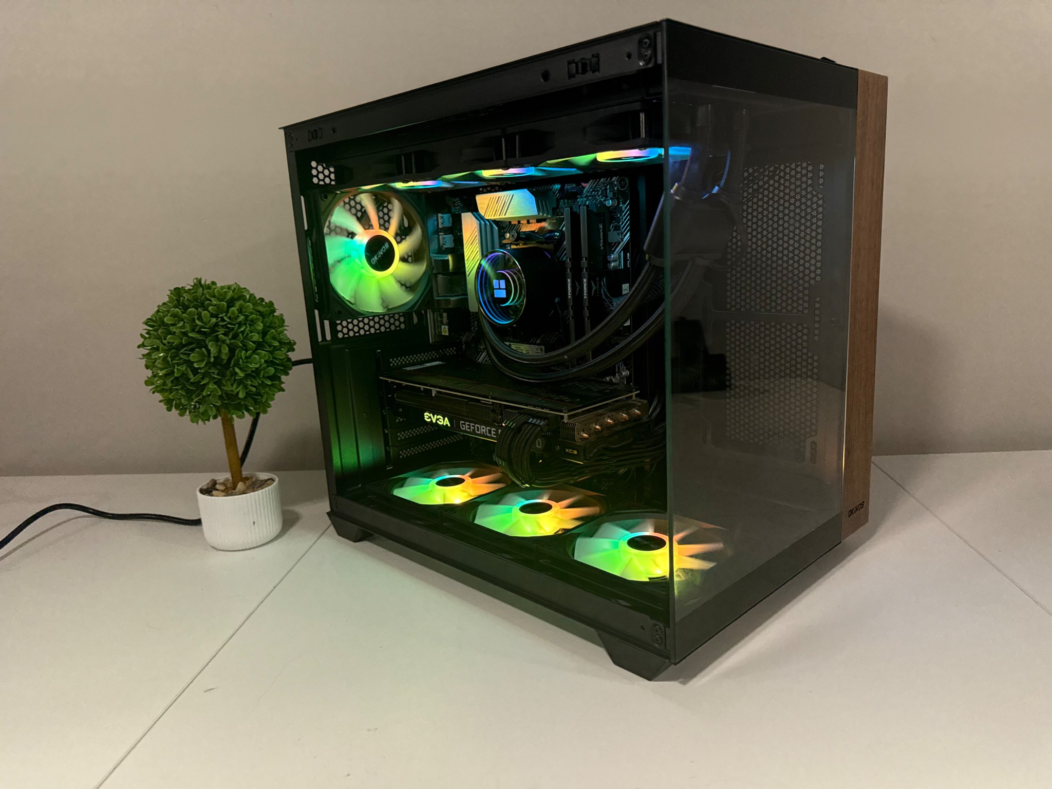 RTX 3070 | Ryzen 5700X3D | 32GB DDR4 | 1TB SSD | 800W Gold PSU | ARGB Fans | Windows 11