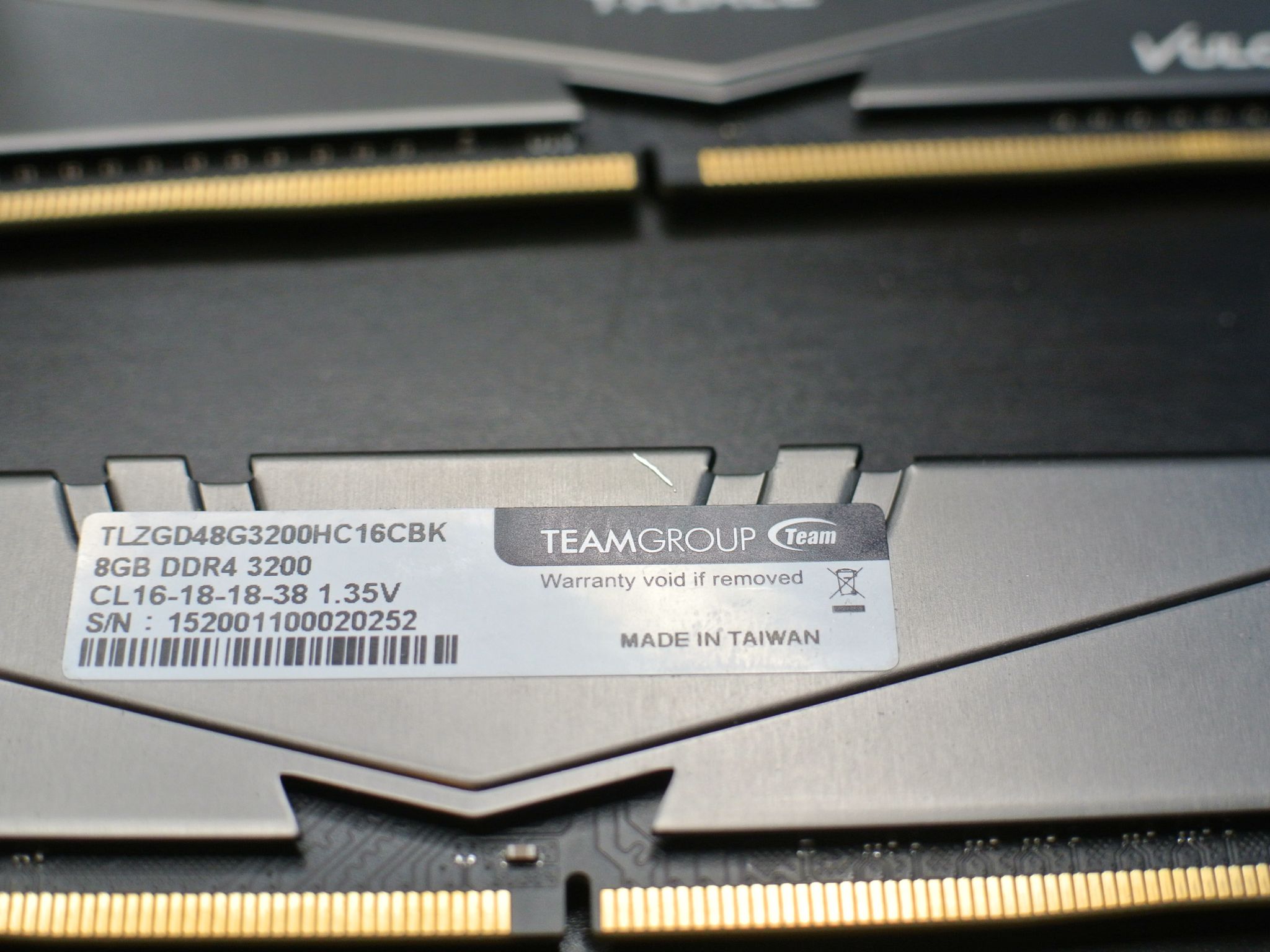 Team Group T-Force Vulcan Z 16GB (2x8GB) 3200 CL16 DDR4 RAM Memory