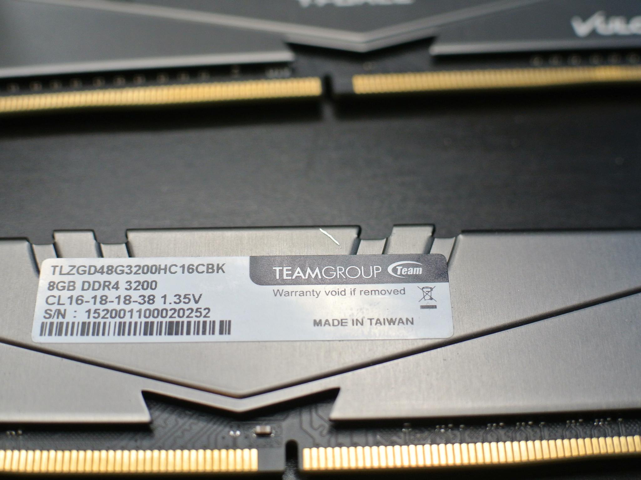 Team Group T-Force Vulcan Z 16GB (2x8GB) 3200 CL16 DDR4 RAM Memory