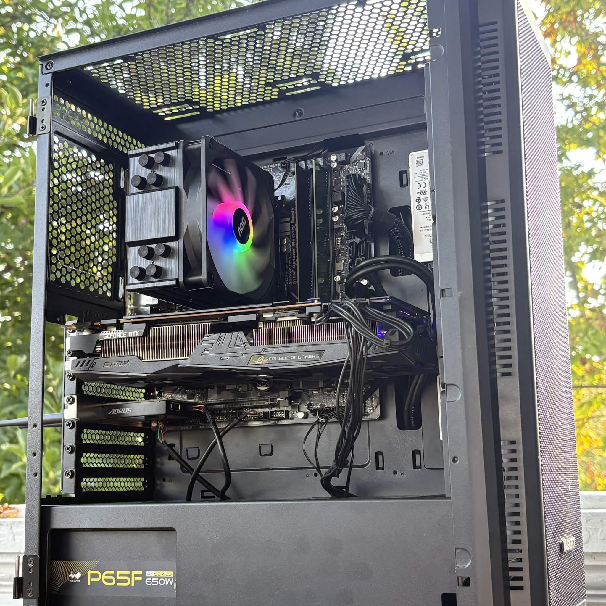 Black Cat Customs Shadowclaw Gaming PC — GTX 1080 Ti 11GB / i5 / 16GB RAM