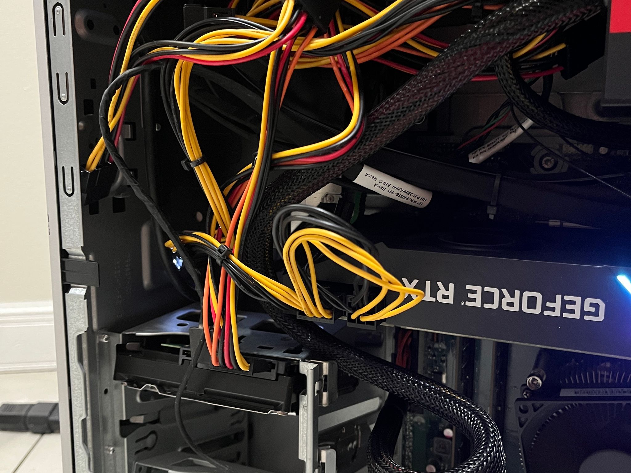 NVIDIA RTX 2070, Intel i7-7700, 16GB RAM, 1.1TB Storage - HP Gaming PC w/Wi-Fi & BT