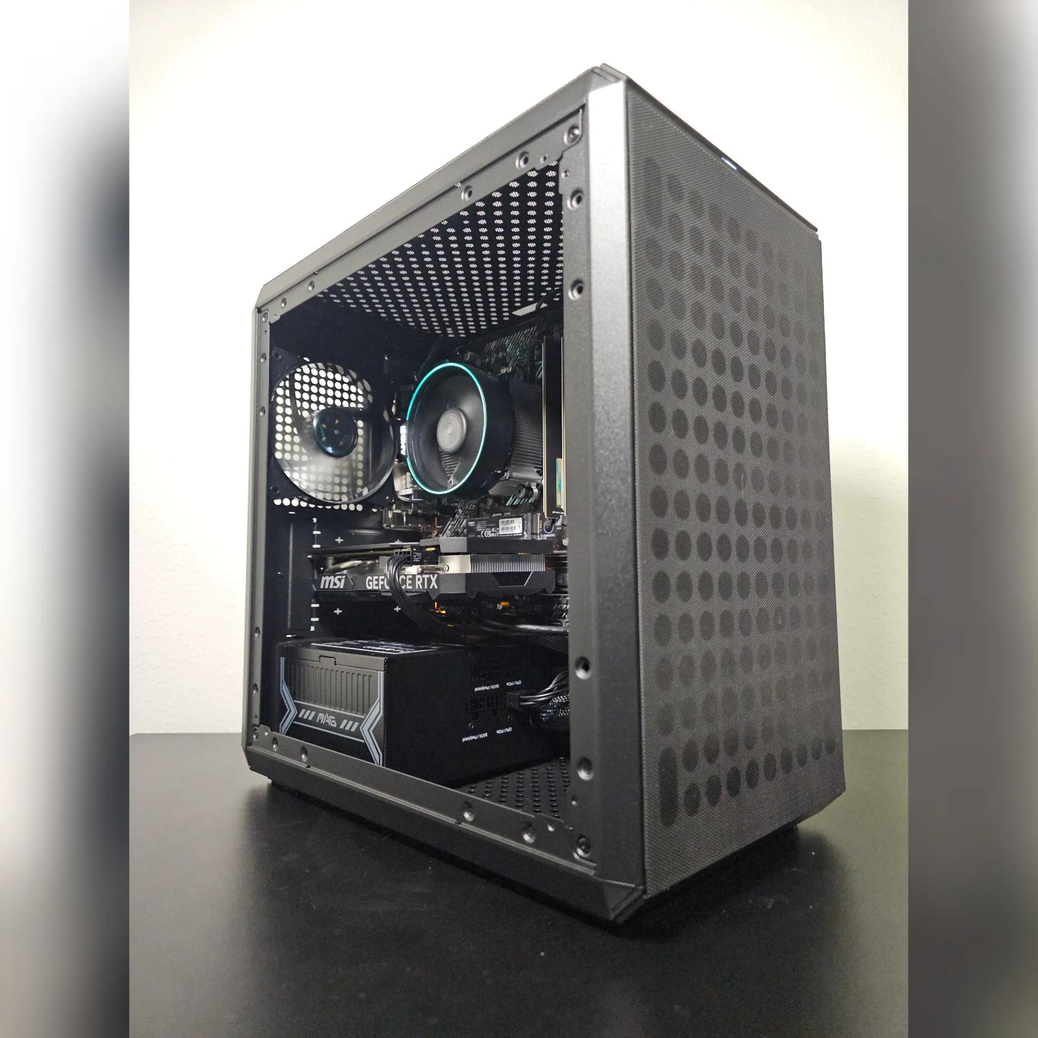 SPIRE / RTX 4060 / Ryzen 7 2700 / 16GB DDR4 / 1TB SSD