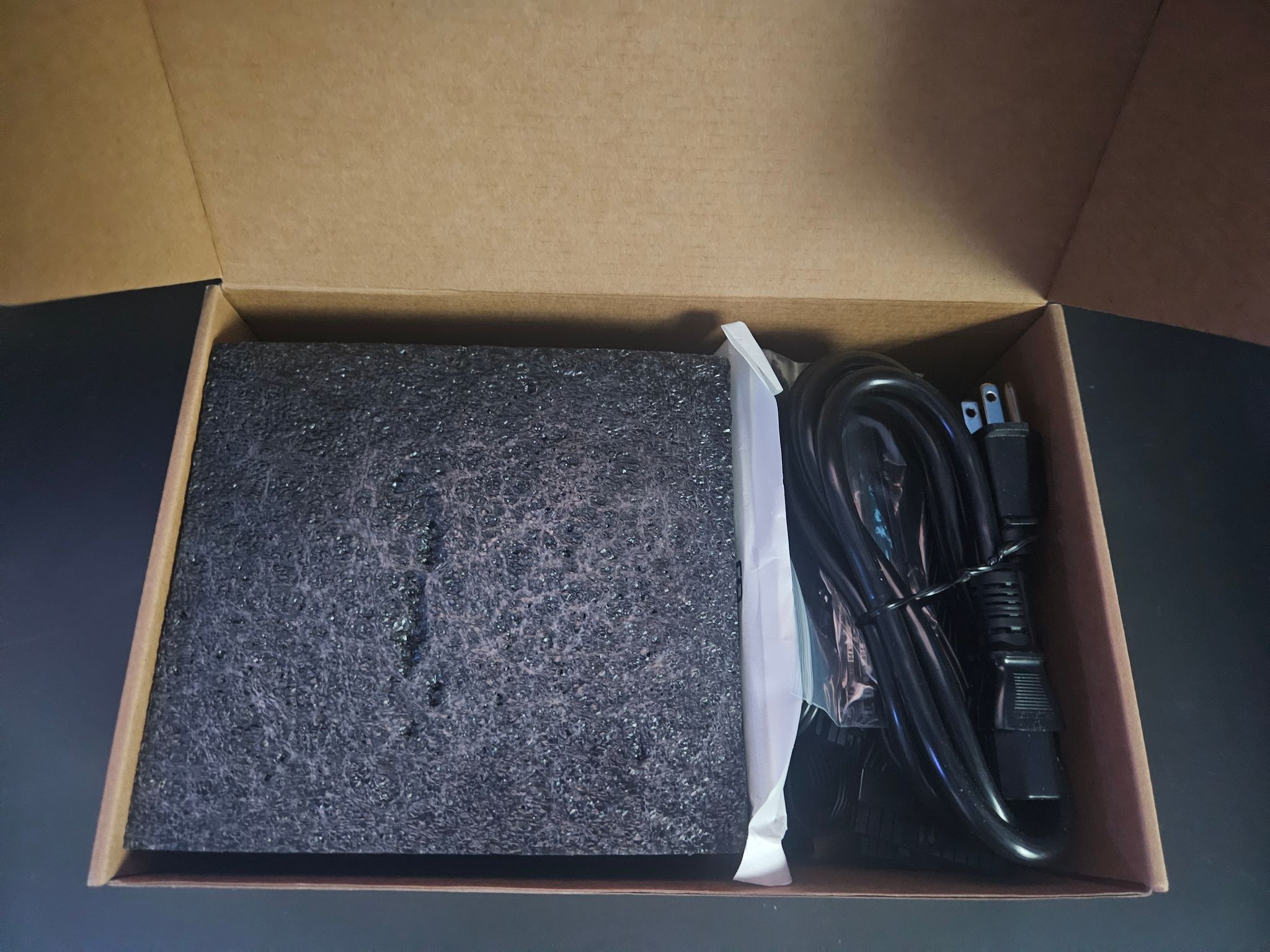 SF-L Series™ SF850L Fully Modular Low-Noise SFX Power Supply