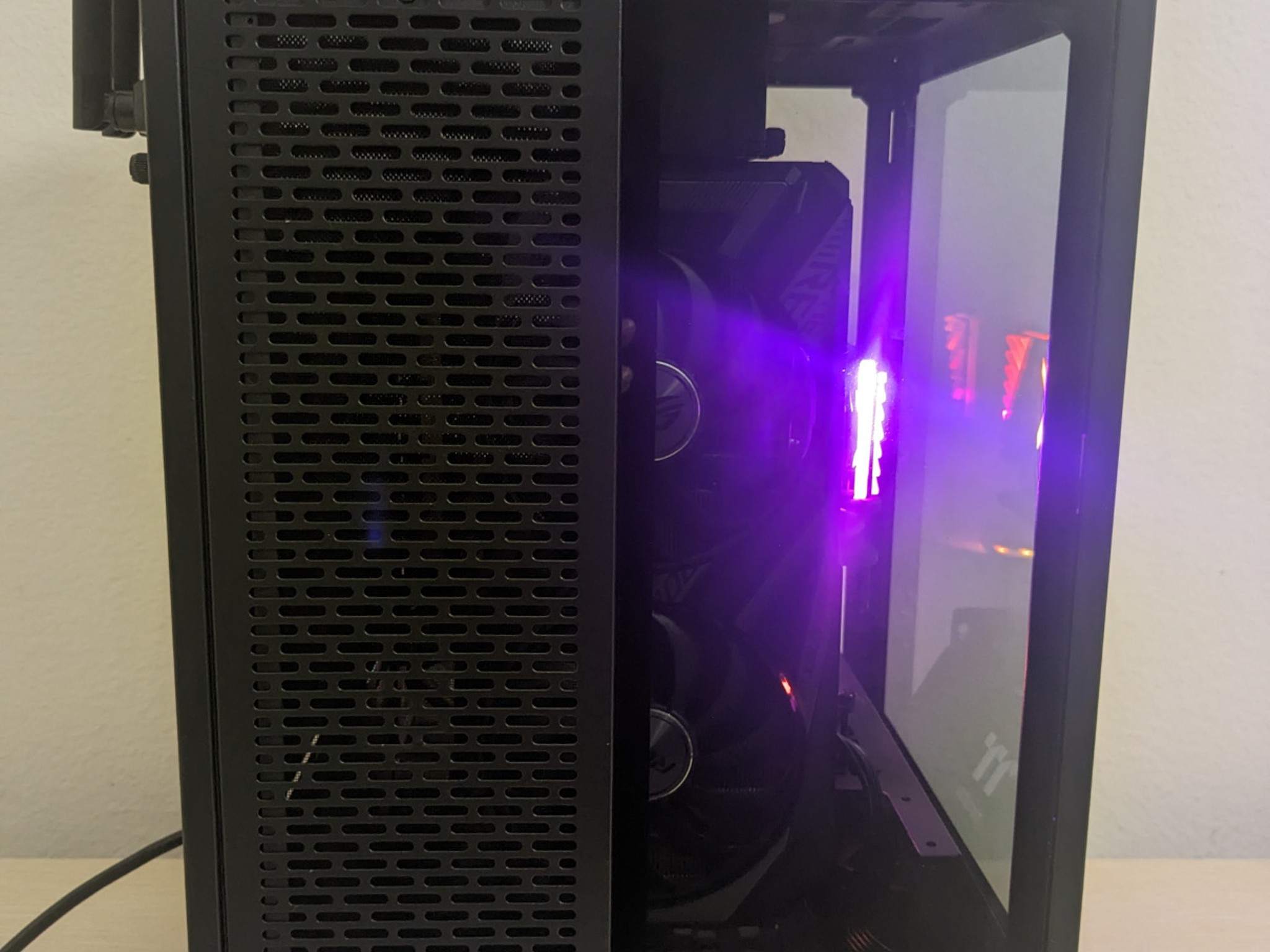 RX 6600XT, i5-11400 Gaming PC (16GB RAM, 1TB SSD, Win11 Pro)
