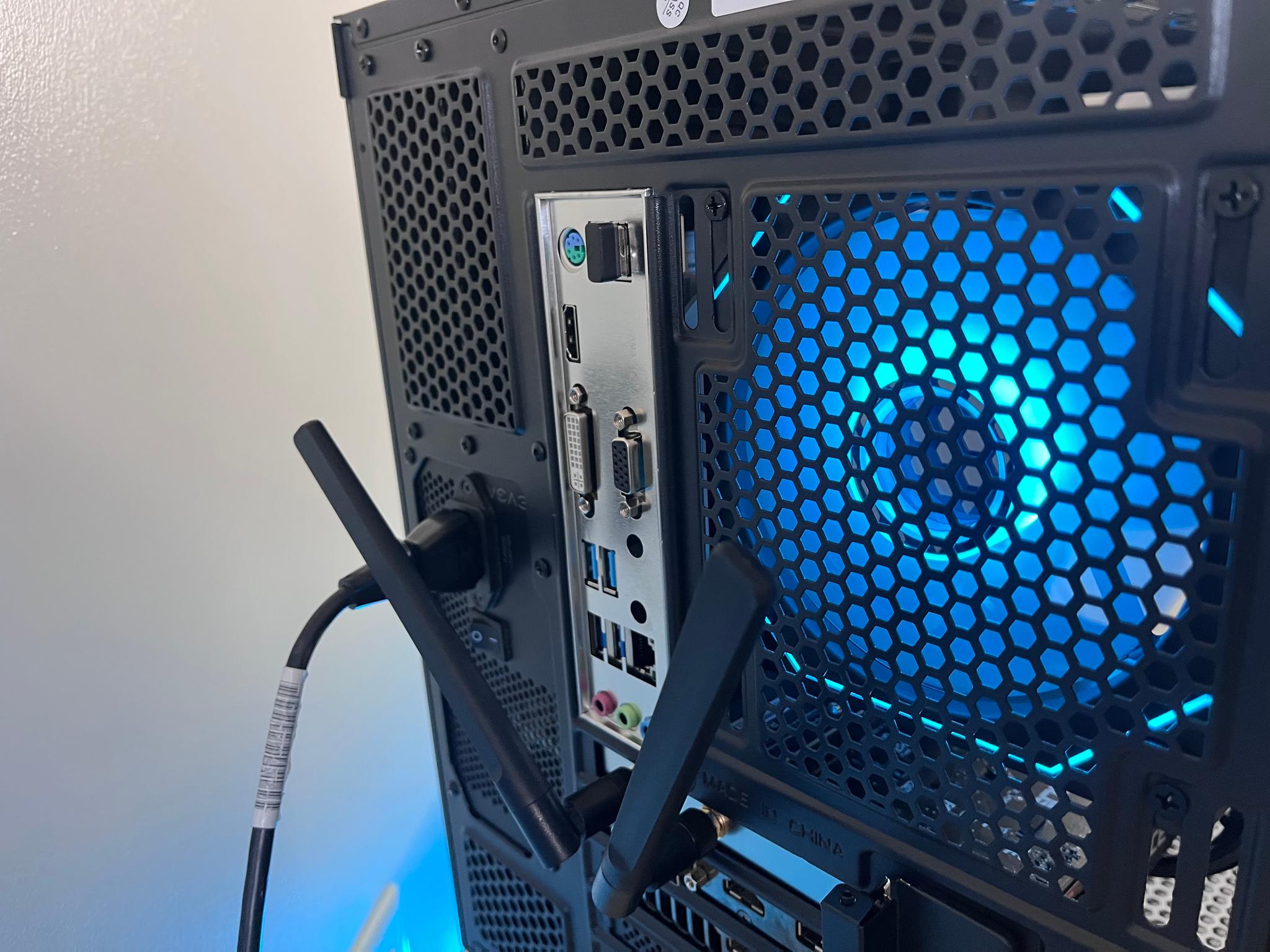 🧊White/Black🧊 RTX 2060 Gaming PC