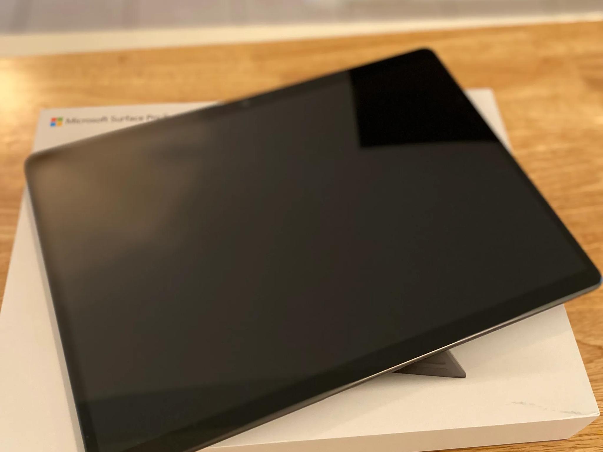 Microsoft Surface PRO 9 Model 2038 / Wi-Fi 6E connectivity / Bluetooth® Wireless 5.1 technology