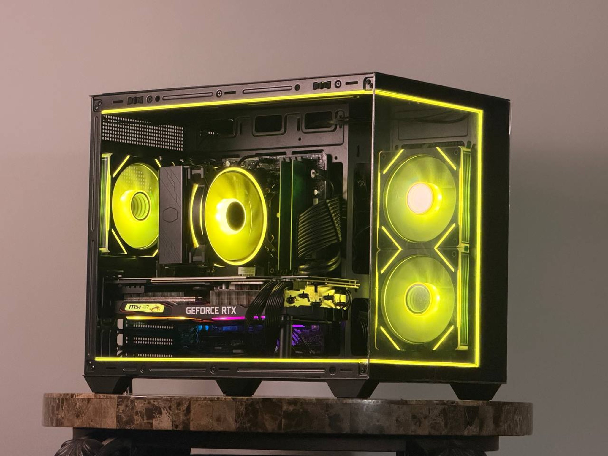 FREE SHIP 🖤🌈 Black RGB Gaming PC | RTX 2070 Super | Core i7-9700F | 512 GB SSD | 16 GB DDR4 🌈🖤