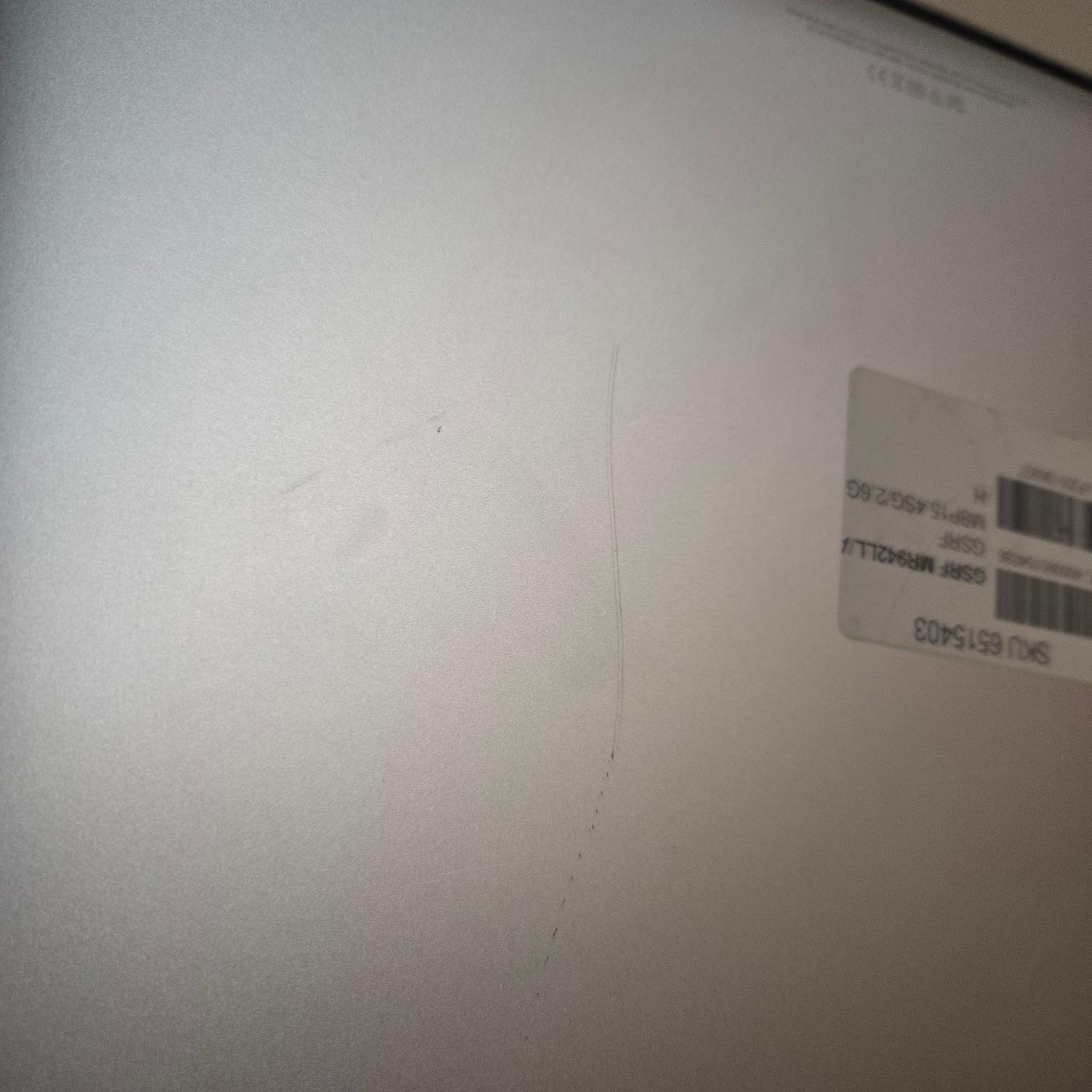 Apple Macbook Pro 15 inch Laptop - 2018 - intel i7 - 512GB SSD - Model A1990