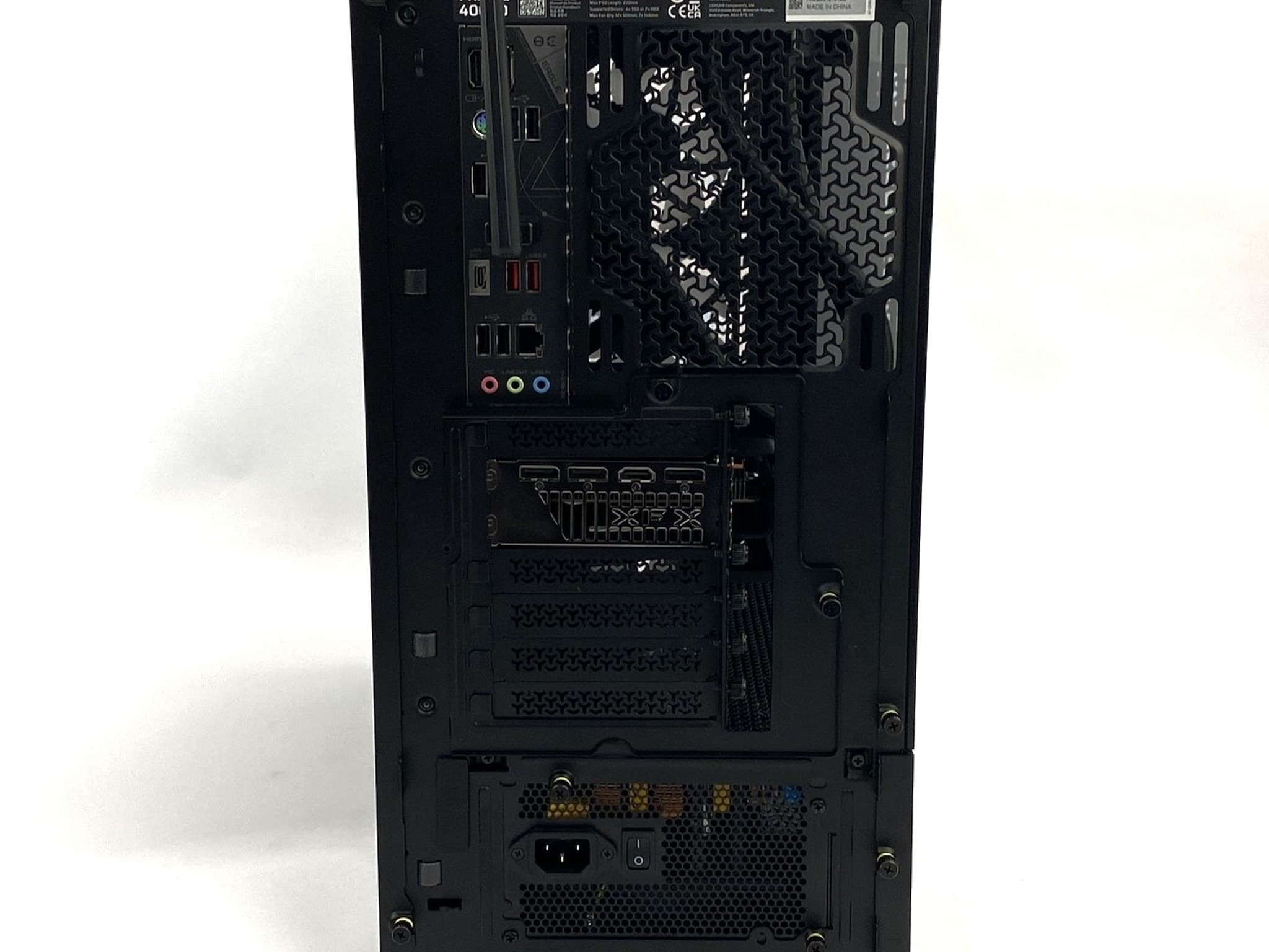 UTAR Custom Gaming PC - Ryzen 7 9700X/Radeon RX 7600
