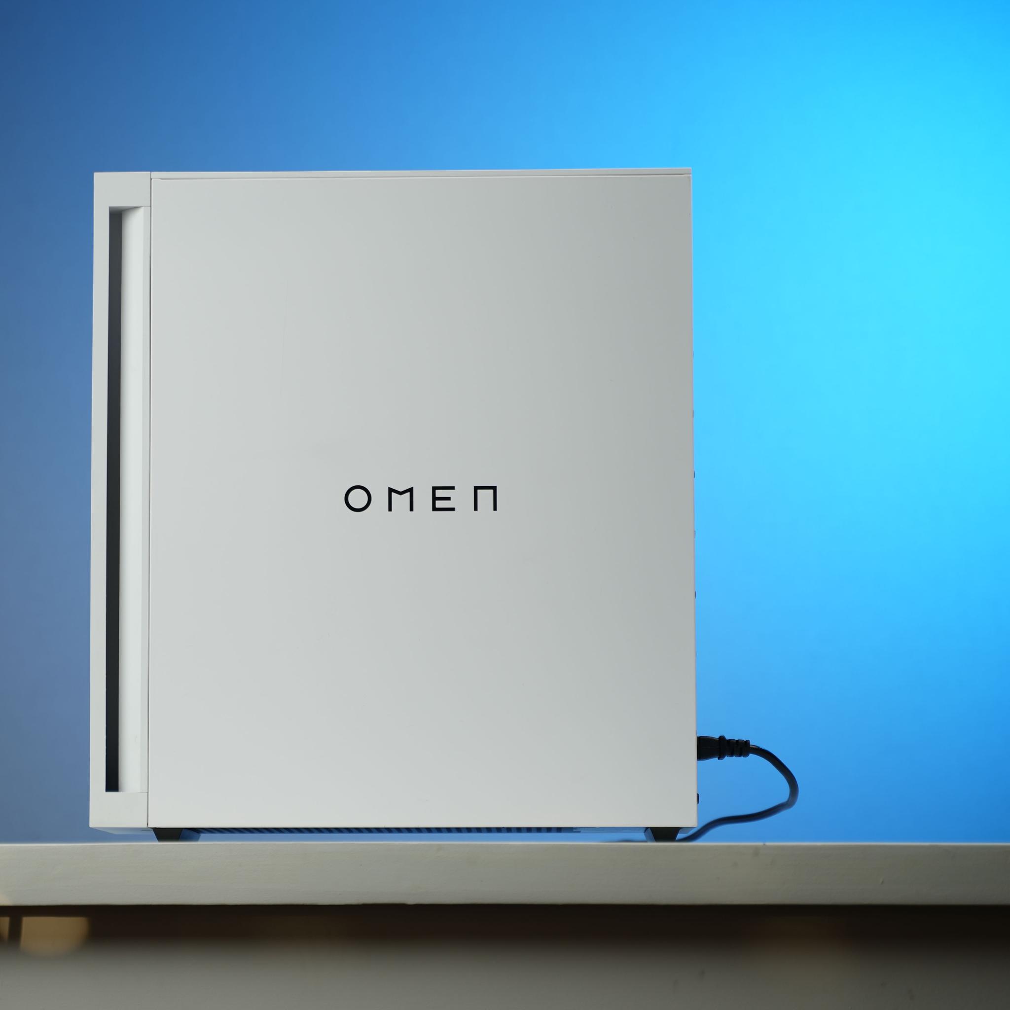 “OMENFORM 7” RTX 4060 Intel Core i5 14400f 32GB 1TB Windows 11 Gaming PC Powerstation