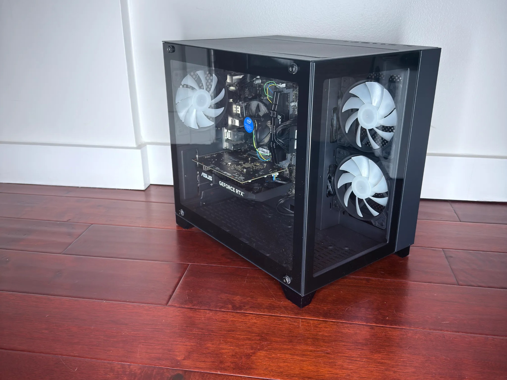 Custom Gaming PC i5 RTX 3050, 32gb ram, 512gb ssd
