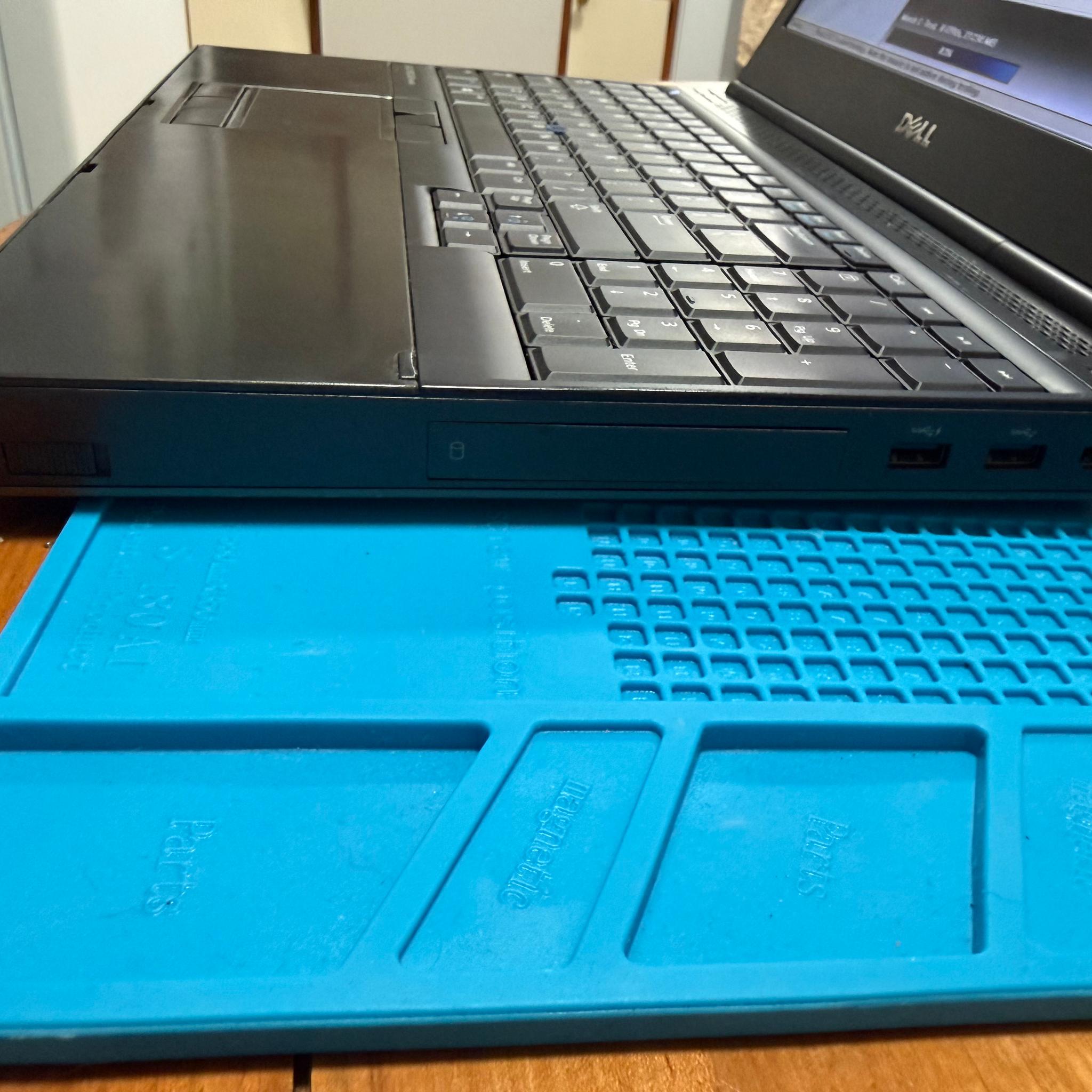 Dell Precision M4800 i7-4710mq Nvidia Quadro K1100M 24GB DDR3L