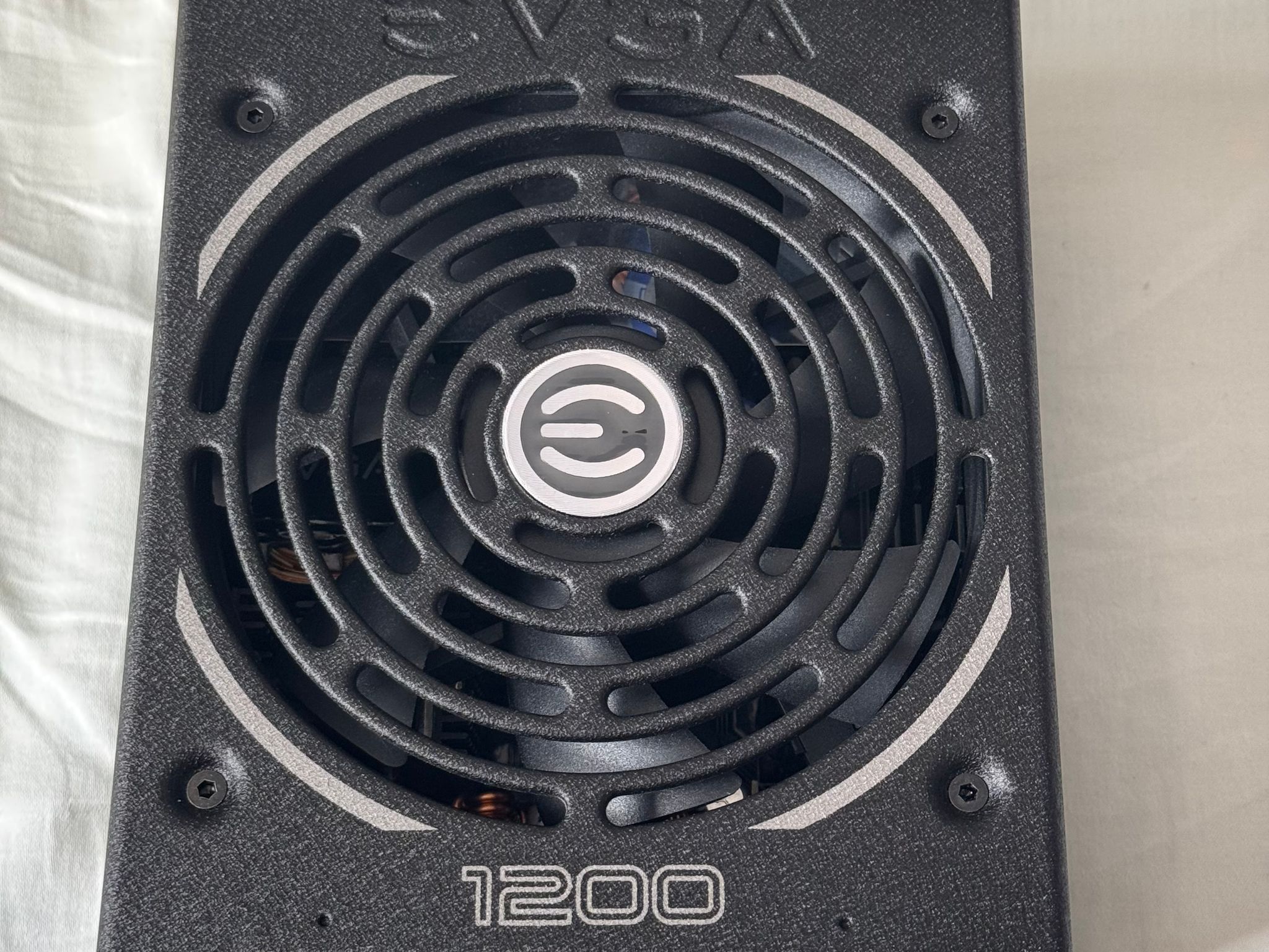 EVGA SuperNOVA 1200 P3