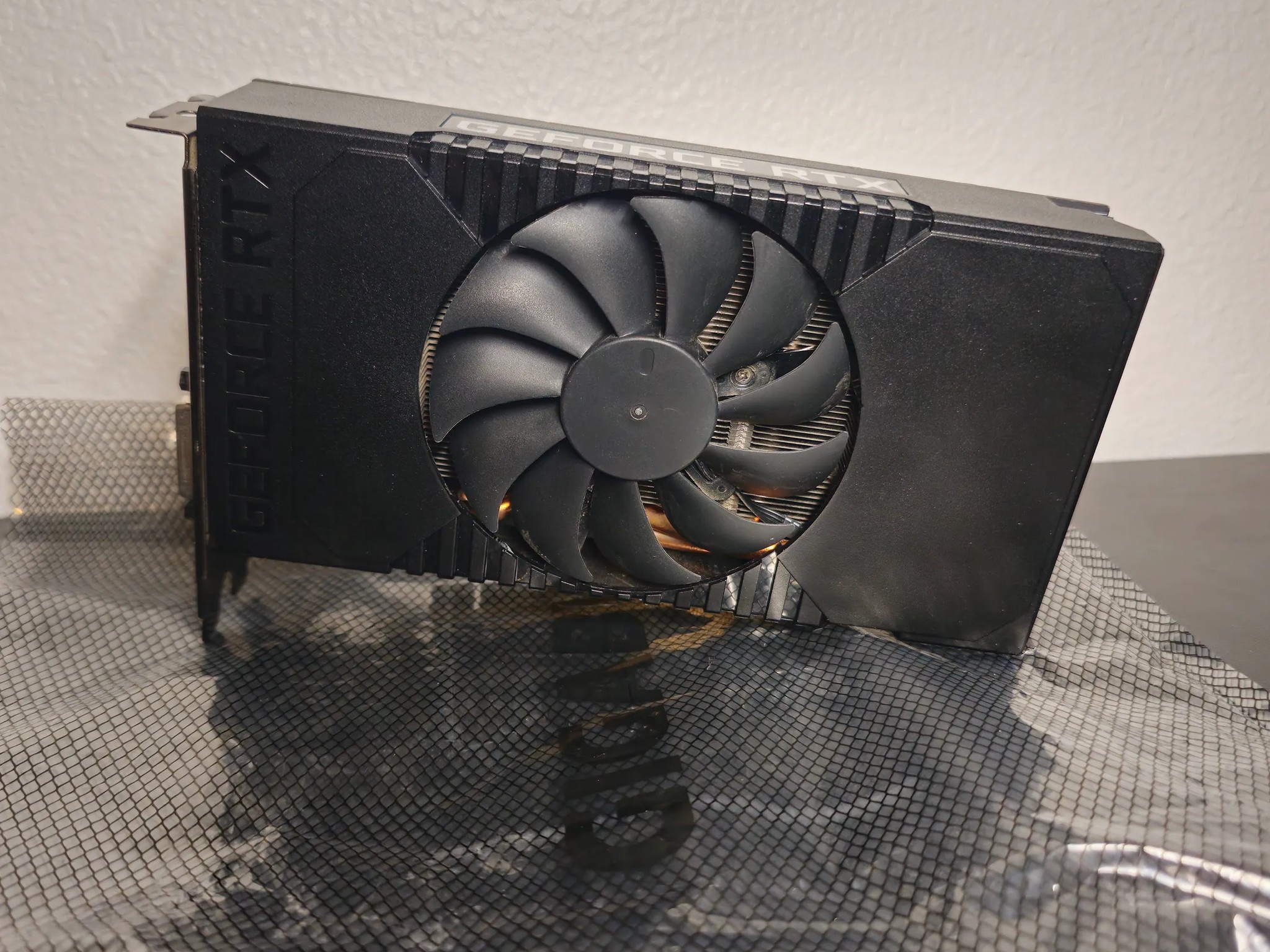 OEM RTX 2060 ?FOR PARTS? READ