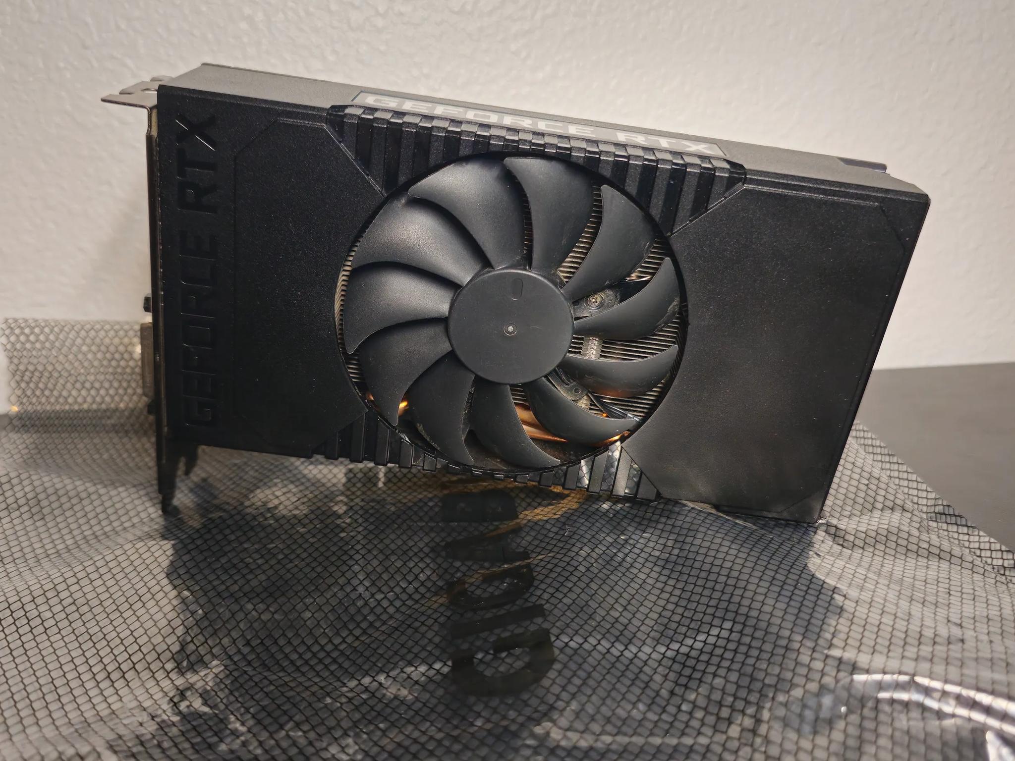 OEM RTX 2060 ?FOR PARTS? READ