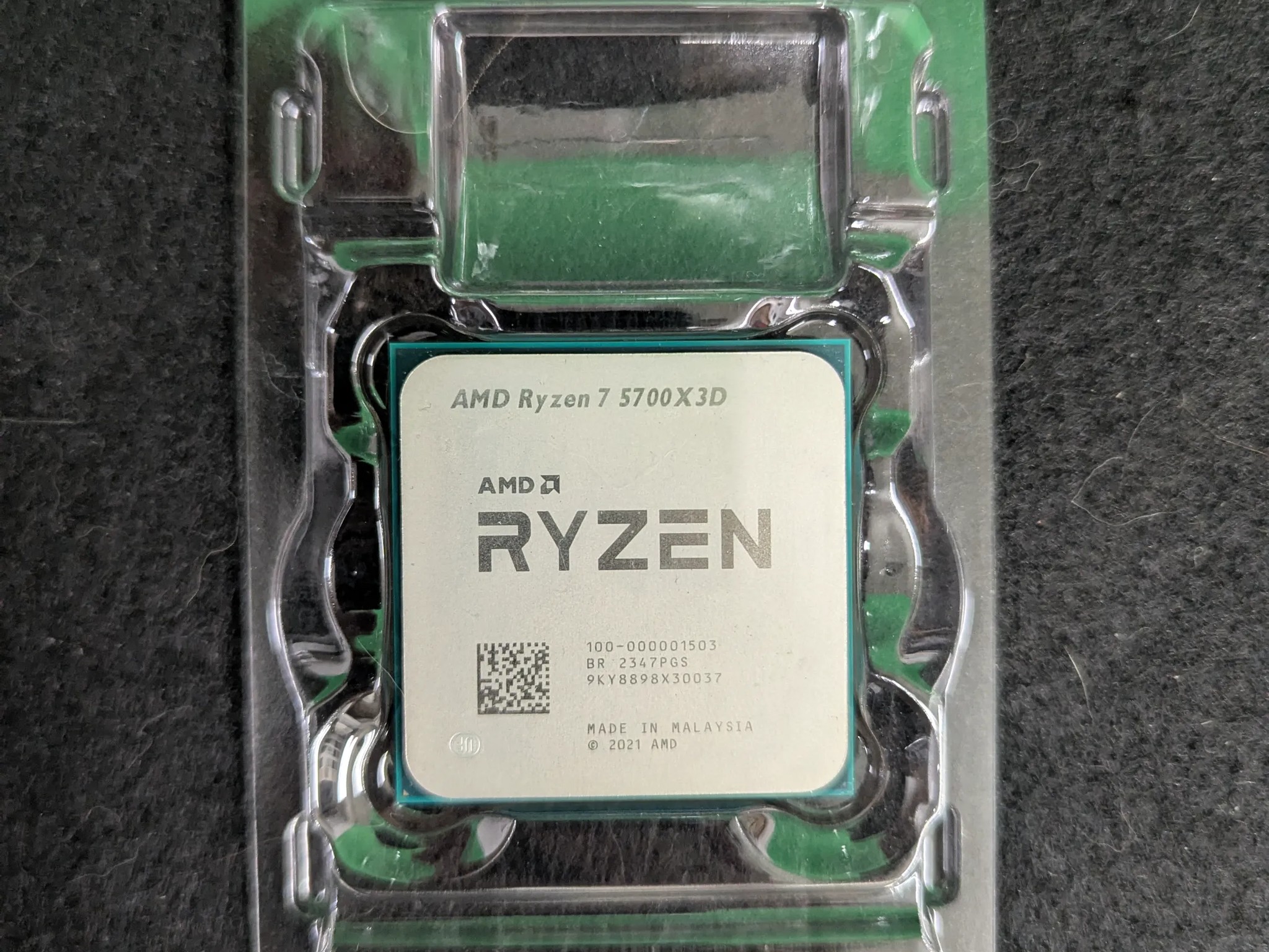 🎮 AMD Ryzen 7 5700X3D CPU