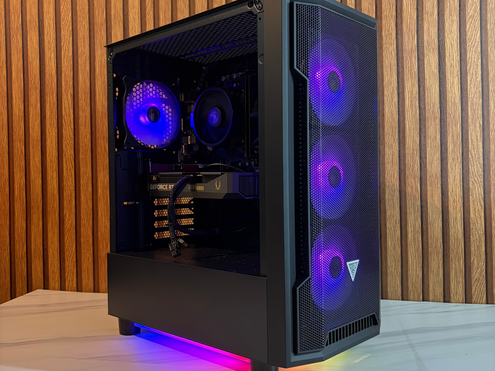 RTX 5060 | RYZEN 5 5500 | 16GB DDR4 | 500GB SSD| 450W