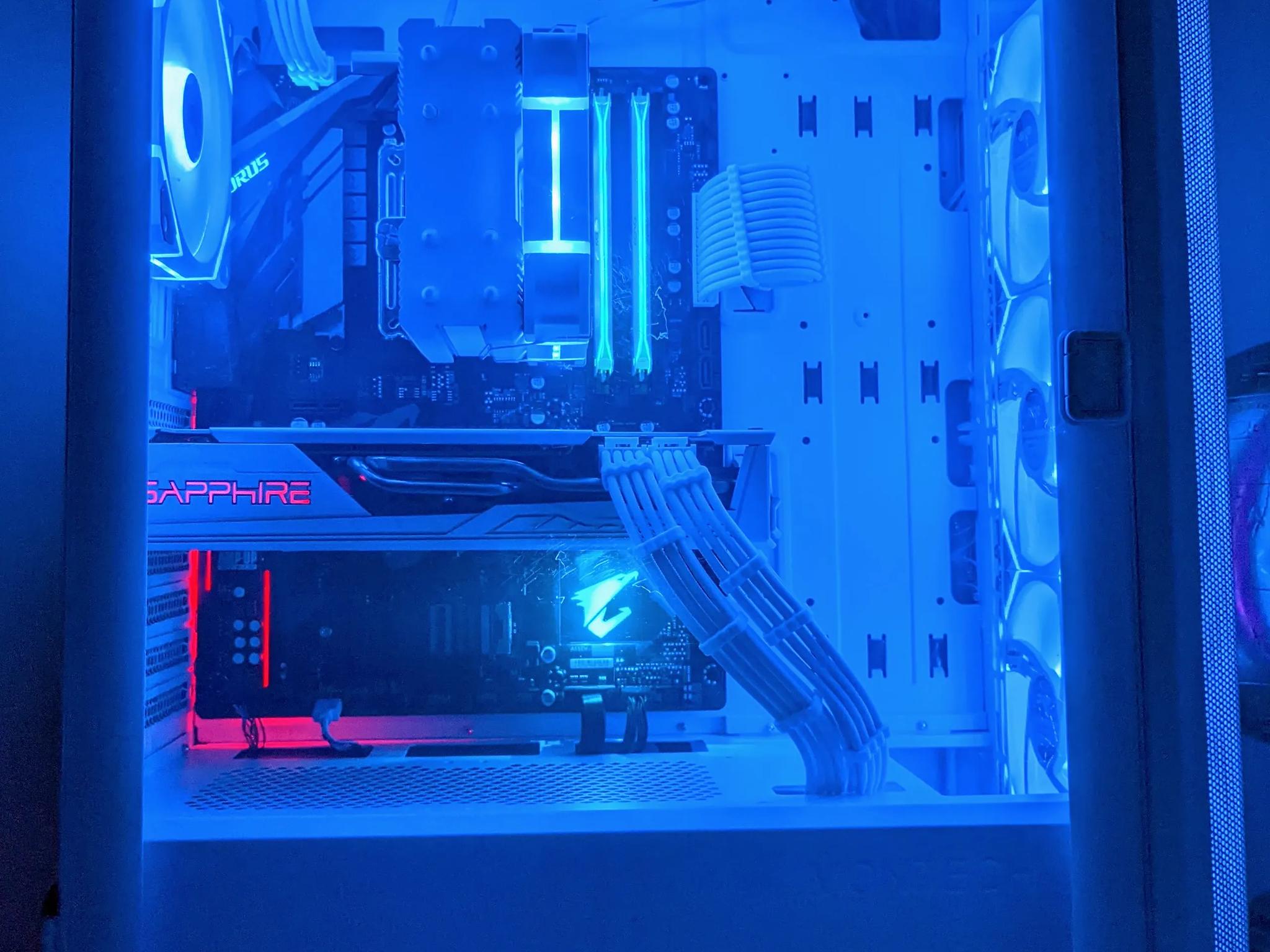 🌩️Sky-OnE🌩️| RX5700 XT| Ryzen 5@4.1GHz| 16GB DDR4 RAM| 1TB M.2 NVMe| Windows 11 Pro