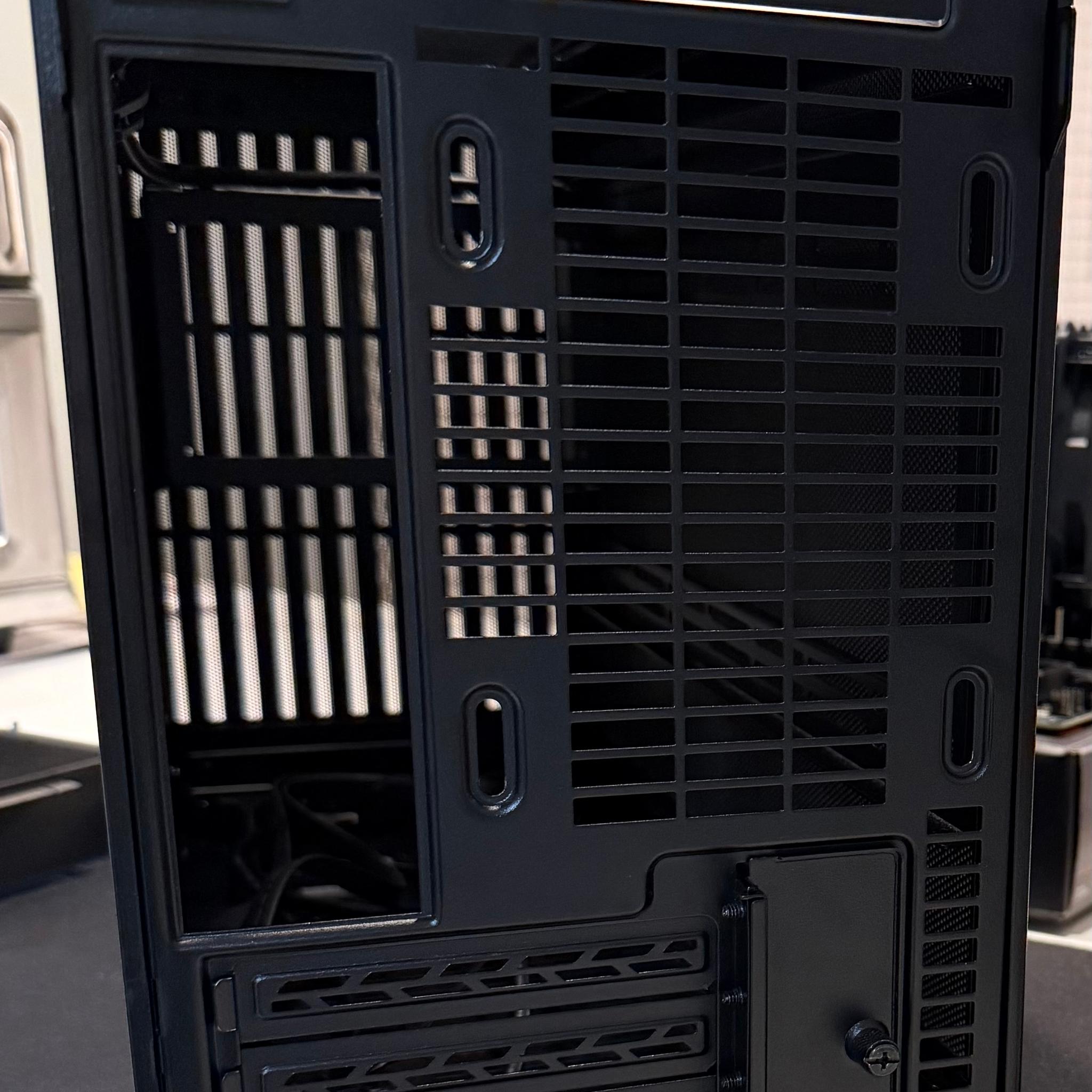 Lian Li A3 Wood mATX Case