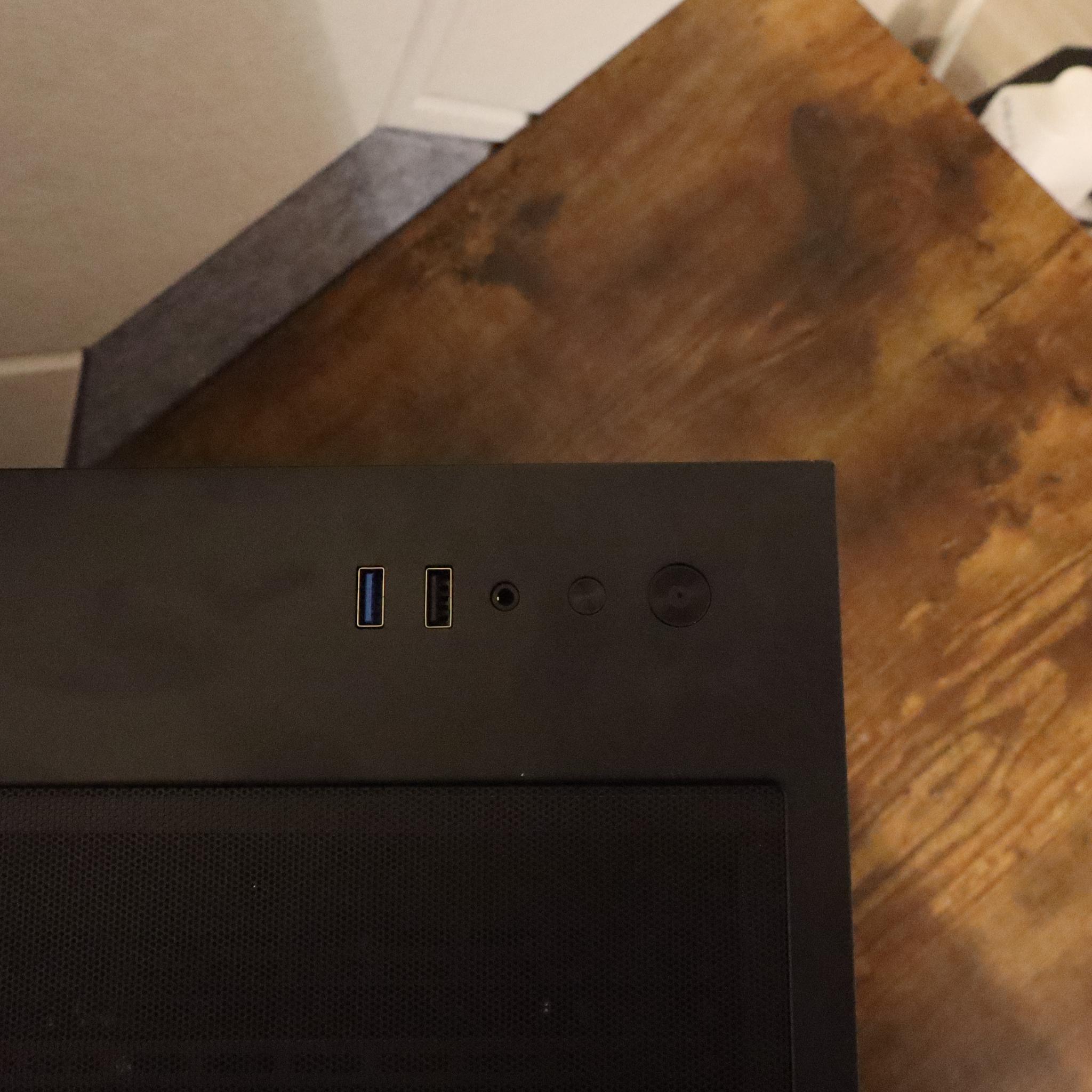 Gaming PC | RX 5700XT  | Ryzen 5 3600 | 16GB RAM | 800GB Storage | Windows 11 wifi & bluetooth