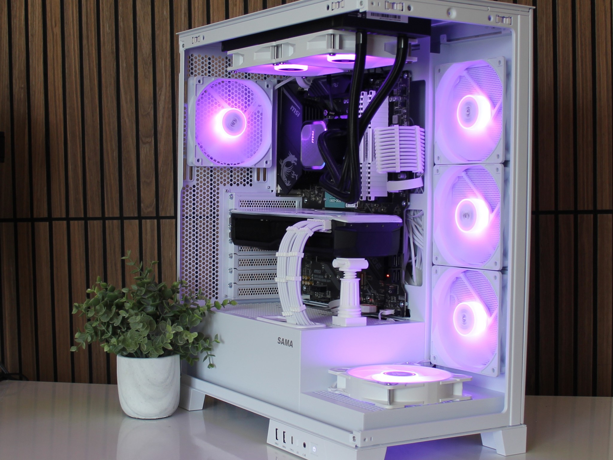 RX 7800XT 16GB💻| DDR4 | 32GB RAM | WiFi/BT | Windows 11 | NVME | liquid cooled
