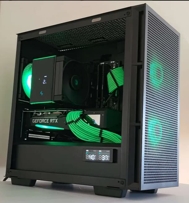 Matrix Display! 7600X/3070/32GB DDR5 RAM/ 1TB NVME SSD/ Digital displays everywhere.