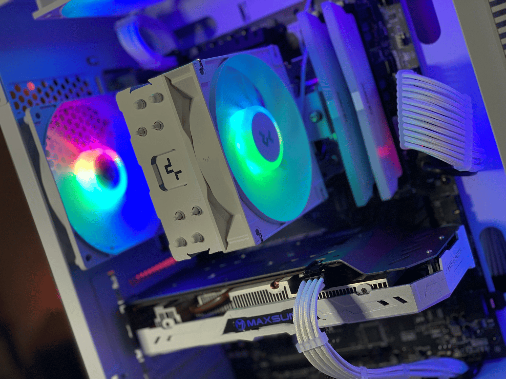 Mid Range White Gaming PC (i5 6600k + GTX 1660 Super)