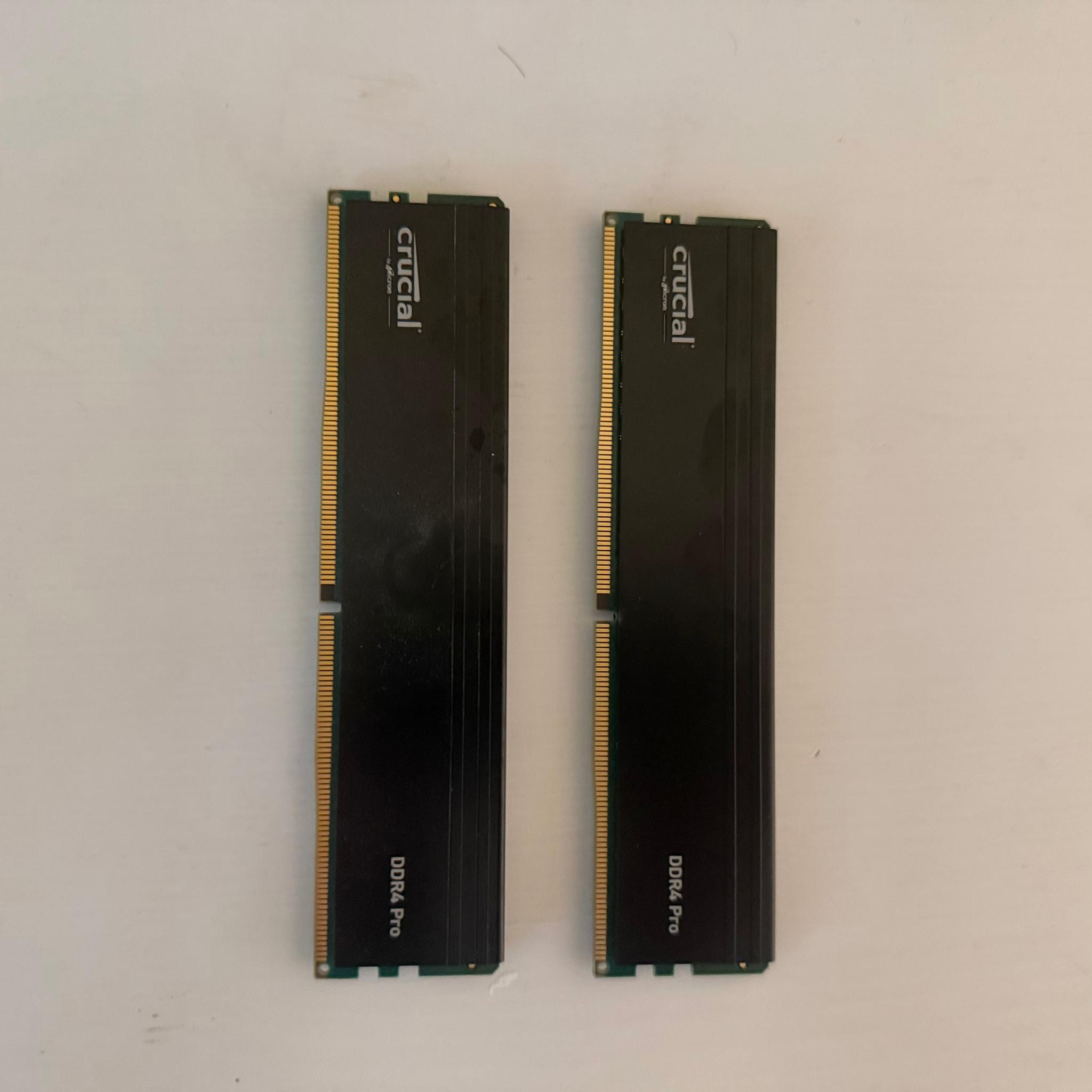 Crucial Pro 128GB (2 x 64GB) DDR4-3200