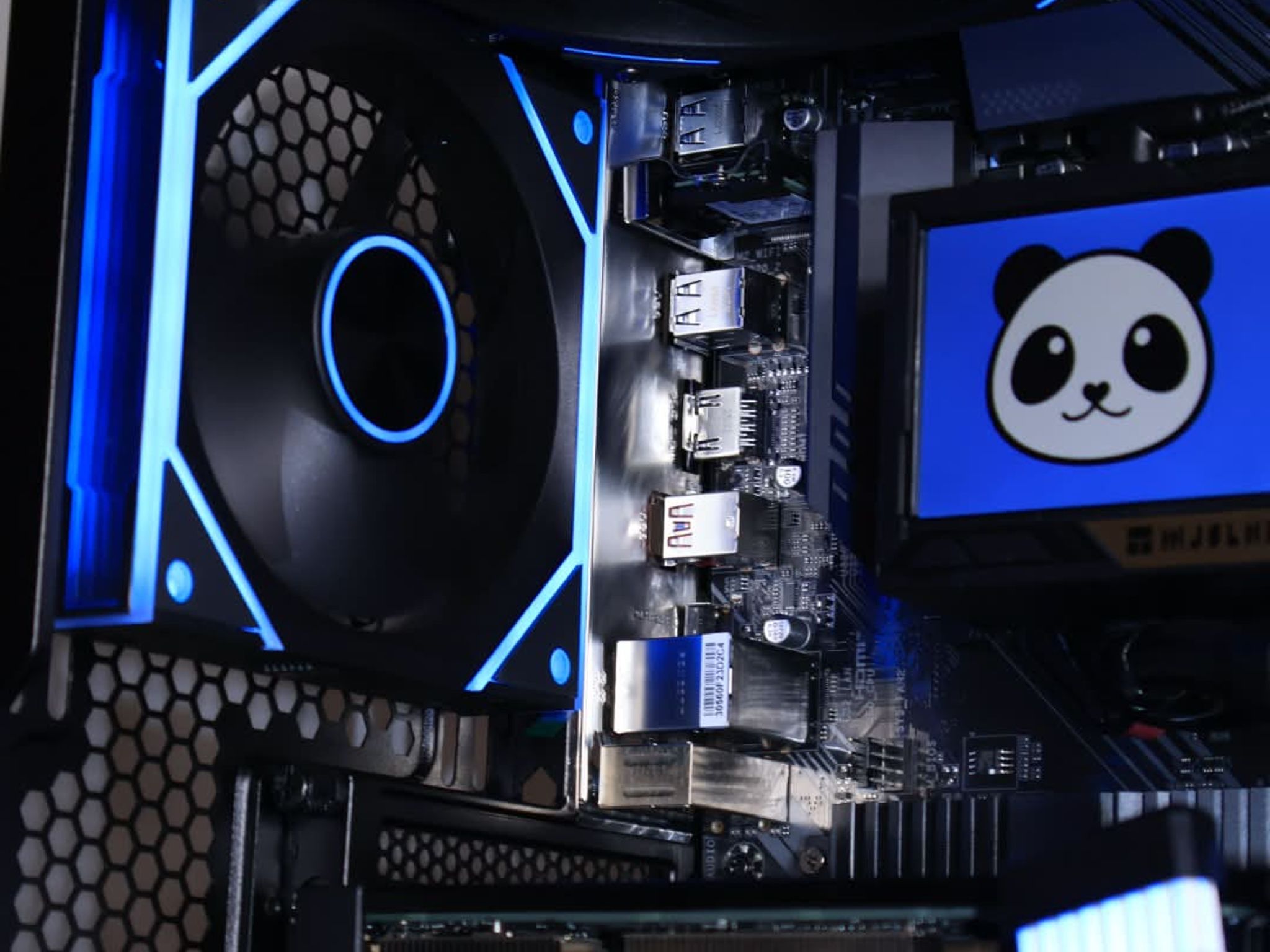 🌕⭐Moon Bear| 4060 ti 16gb vram Ryzen 5 5600x⭐🌕