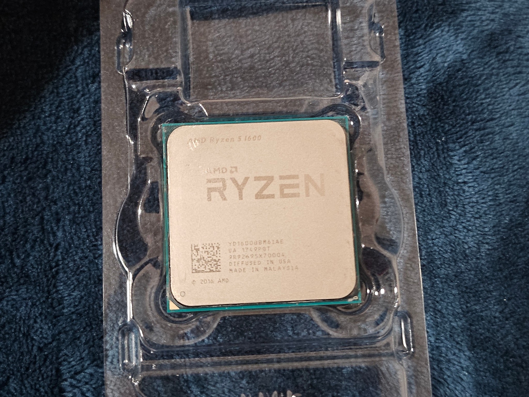 AMD Ryzen 5 1600 - Good Condition - Working when pulled