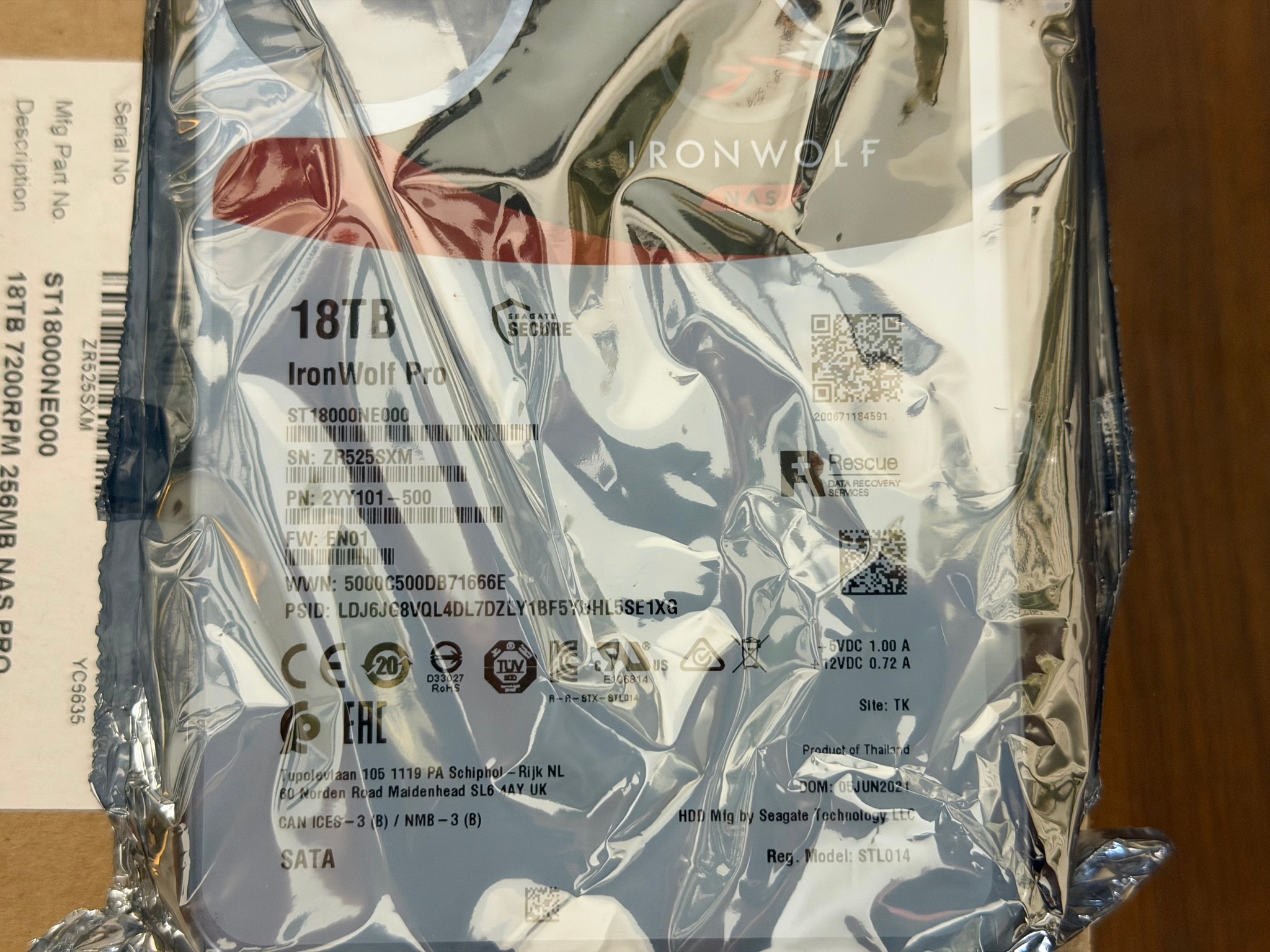 2x 18TB Seagate IronWolf Pro