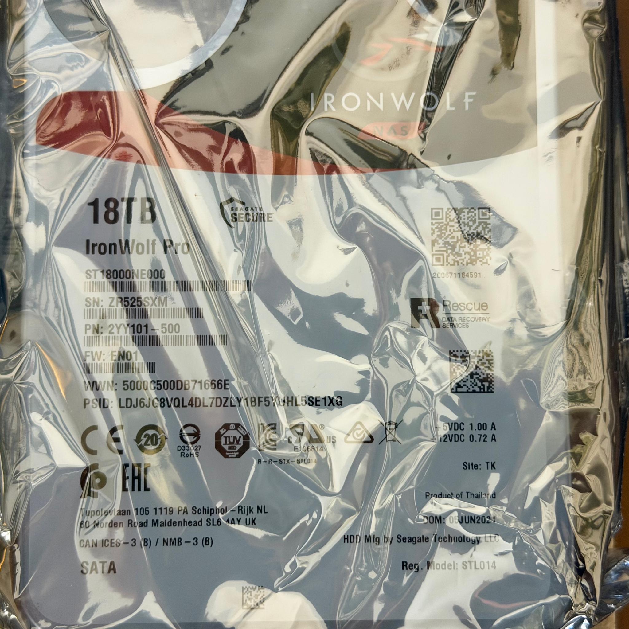 2x 18TB Seagate IronWolf Pro